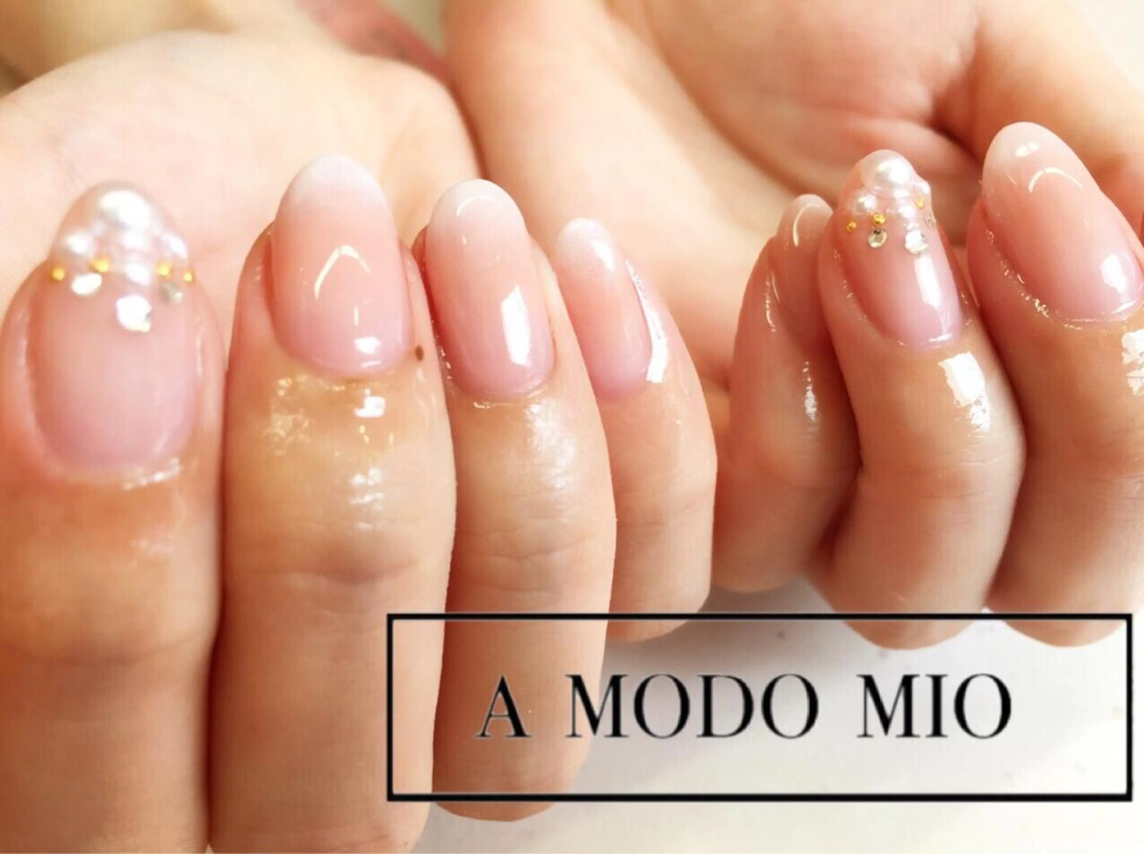 ネイル A MODO MIOのネイルデザイン