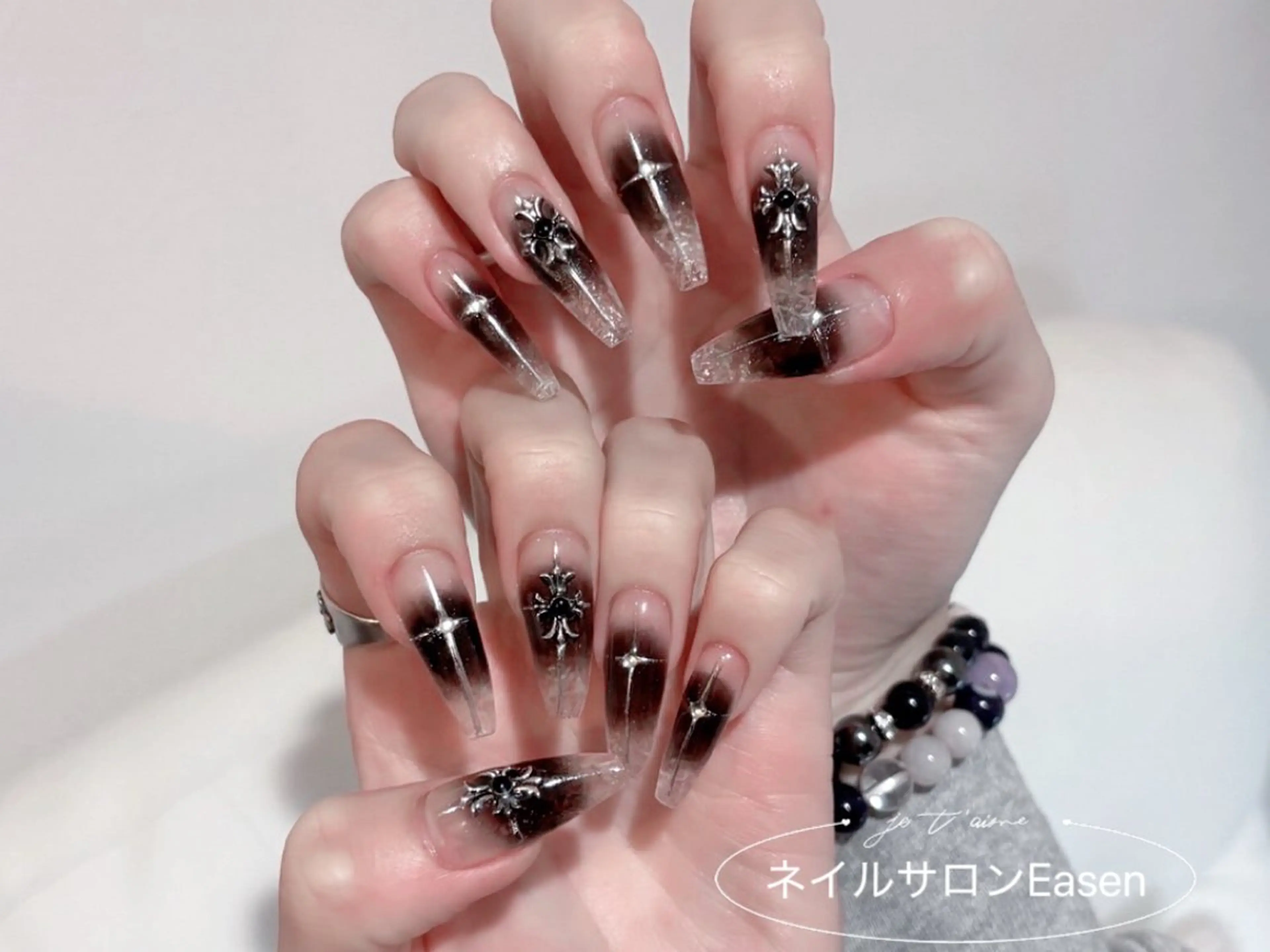 ネイル ネイルサロン Easenのネイルデザイン