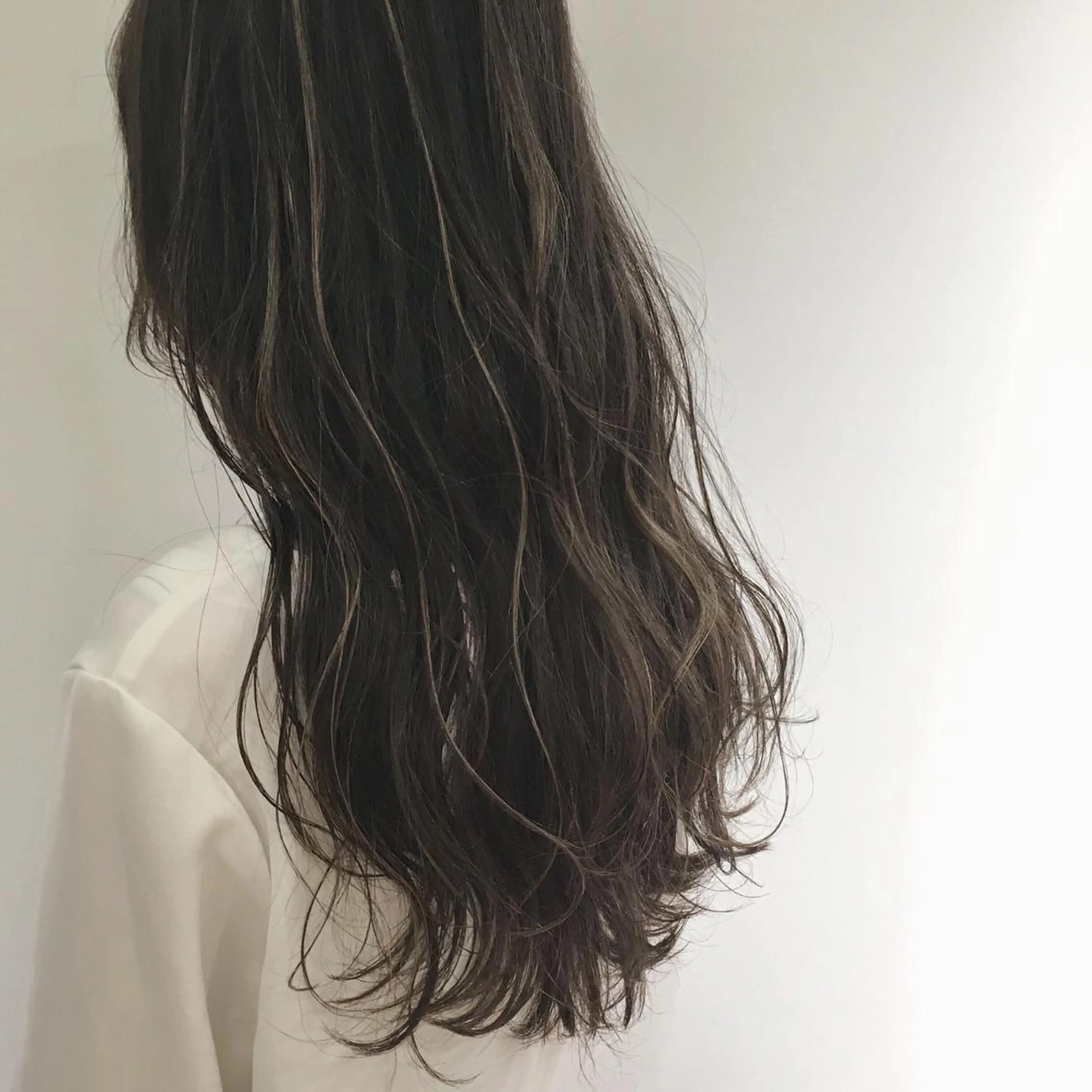 ロング ハイライト ボブ/レイヤー 🌟梅田盛一🌟のヘアスタイル