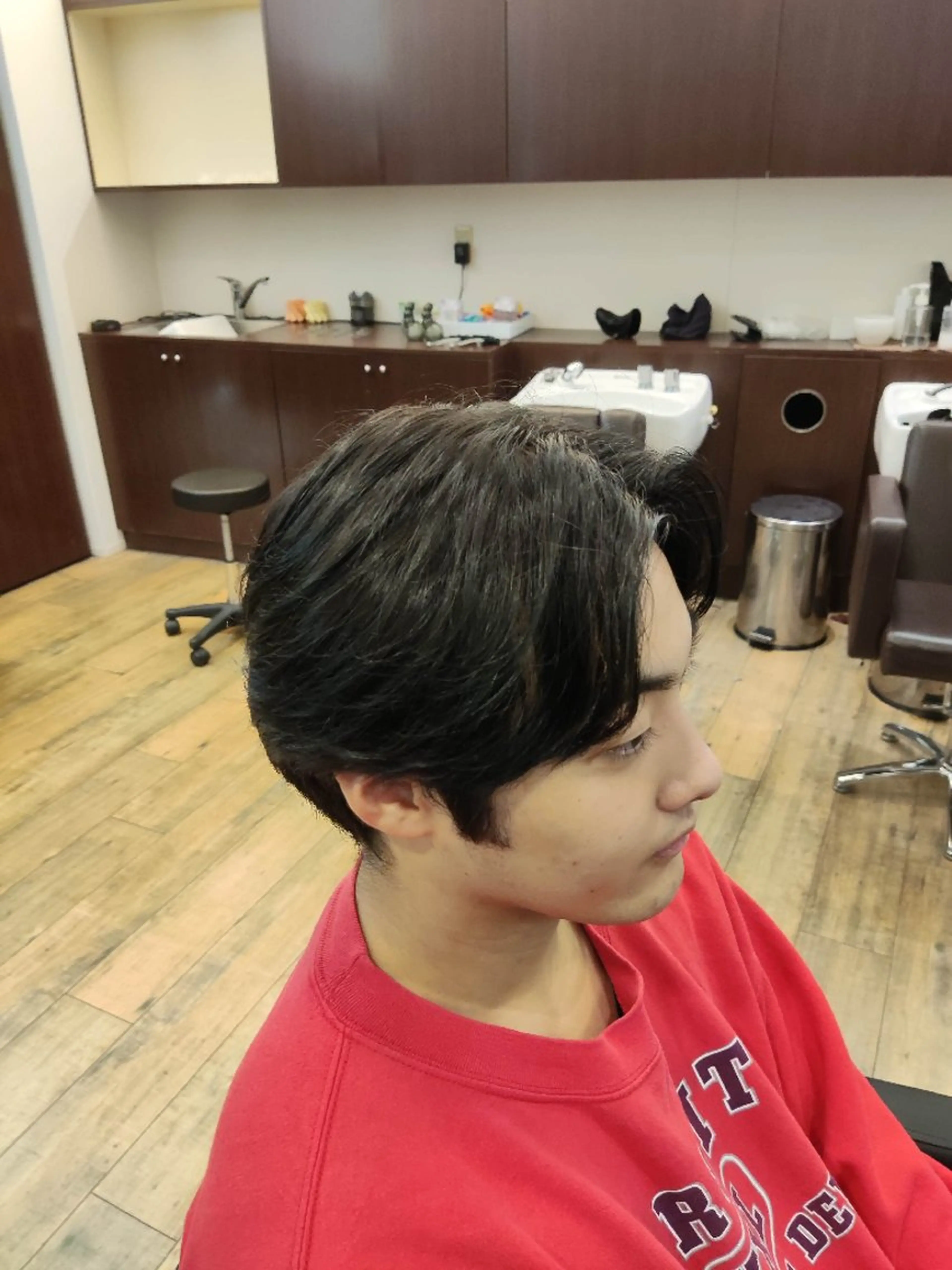 カラー メンズ メンズブリーチ 黒髪 ブリーチ ブルーカラー ブルーブラック MEN'SHAIR PERCUT所属・廣多 克哉のヘアスタイル