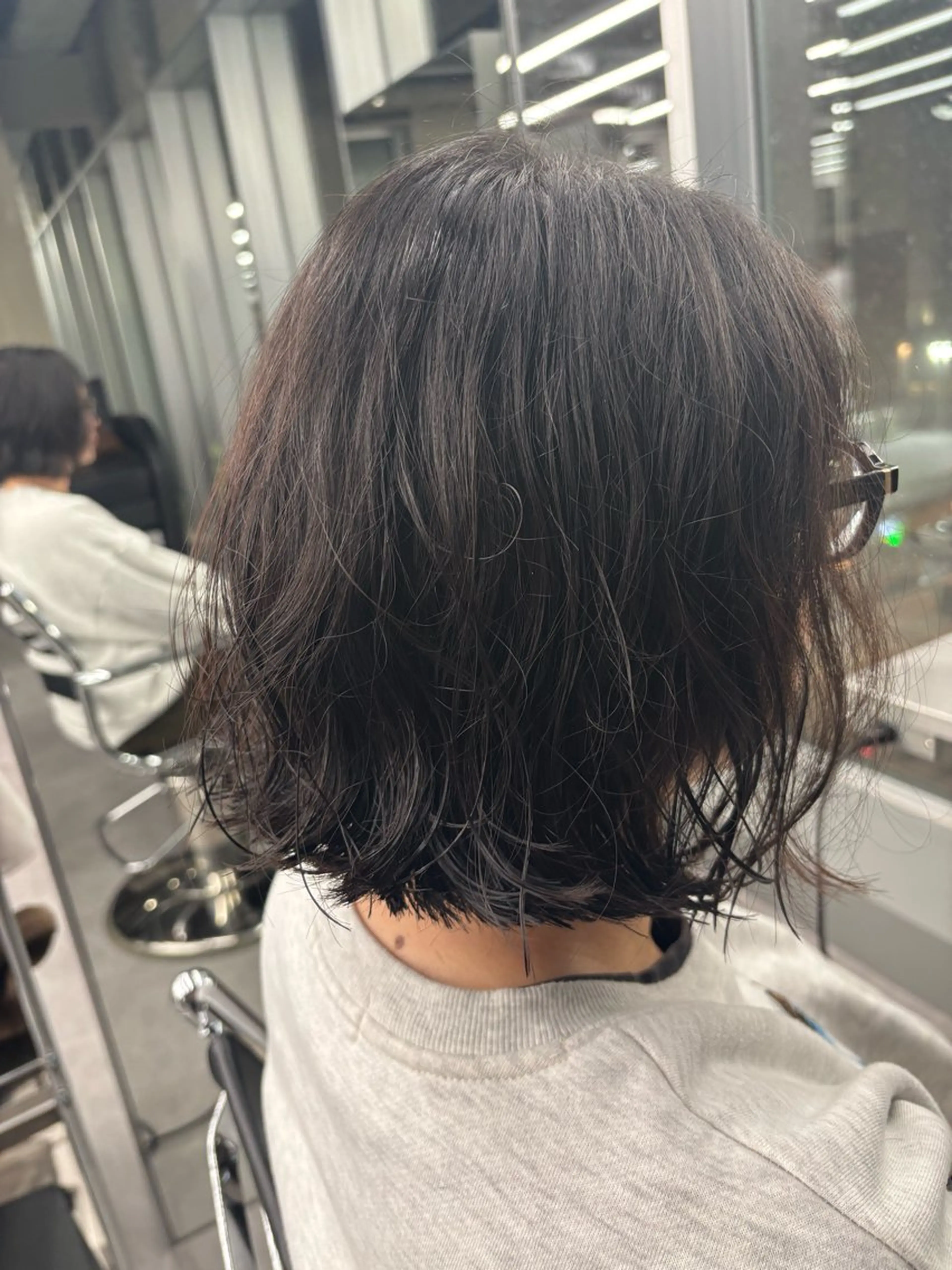 パーマ ナンバーナイン所属・佐藤 莉子のヘアスタイル