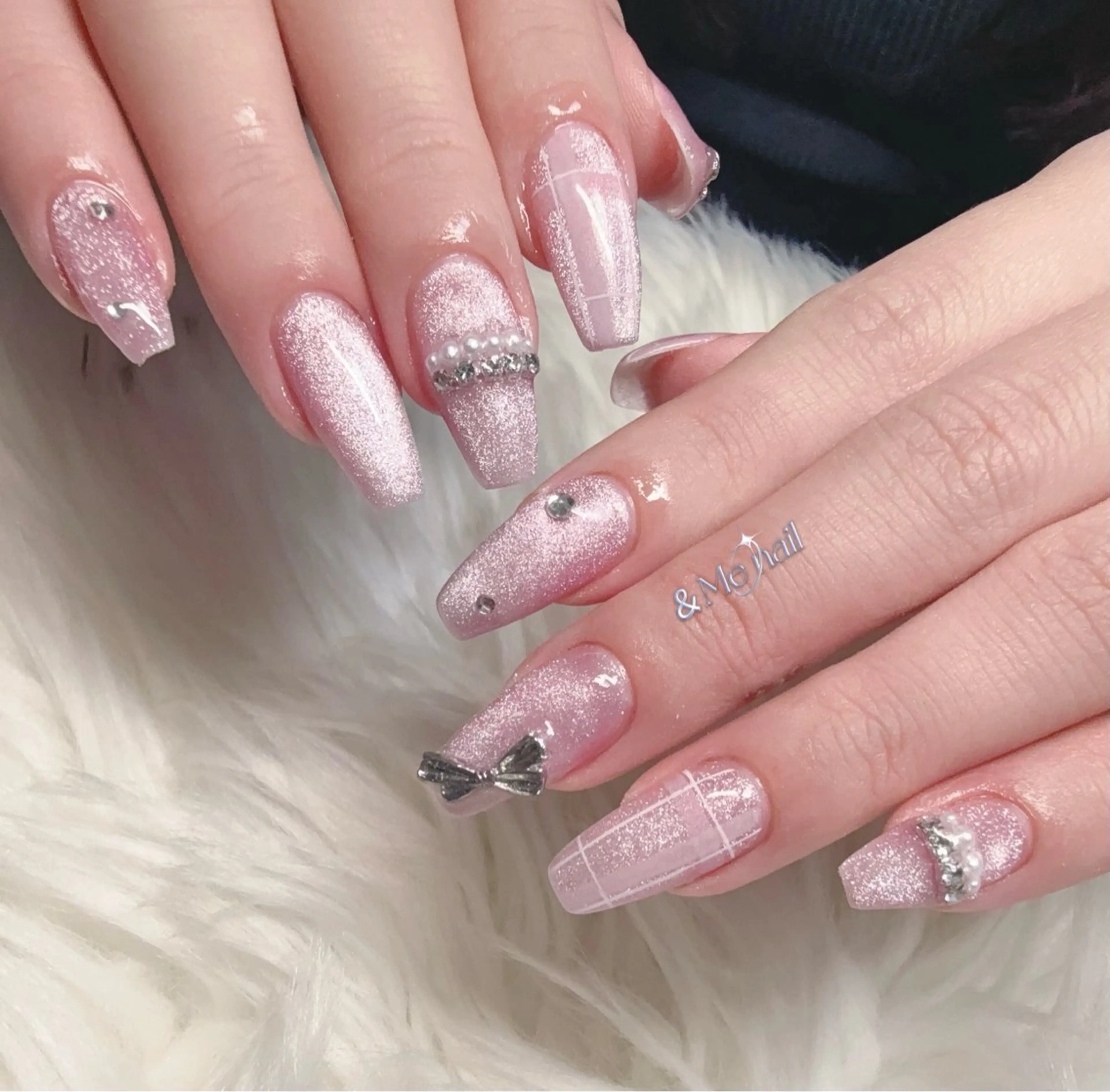 ネイル &ME Momoのネイルデザイン