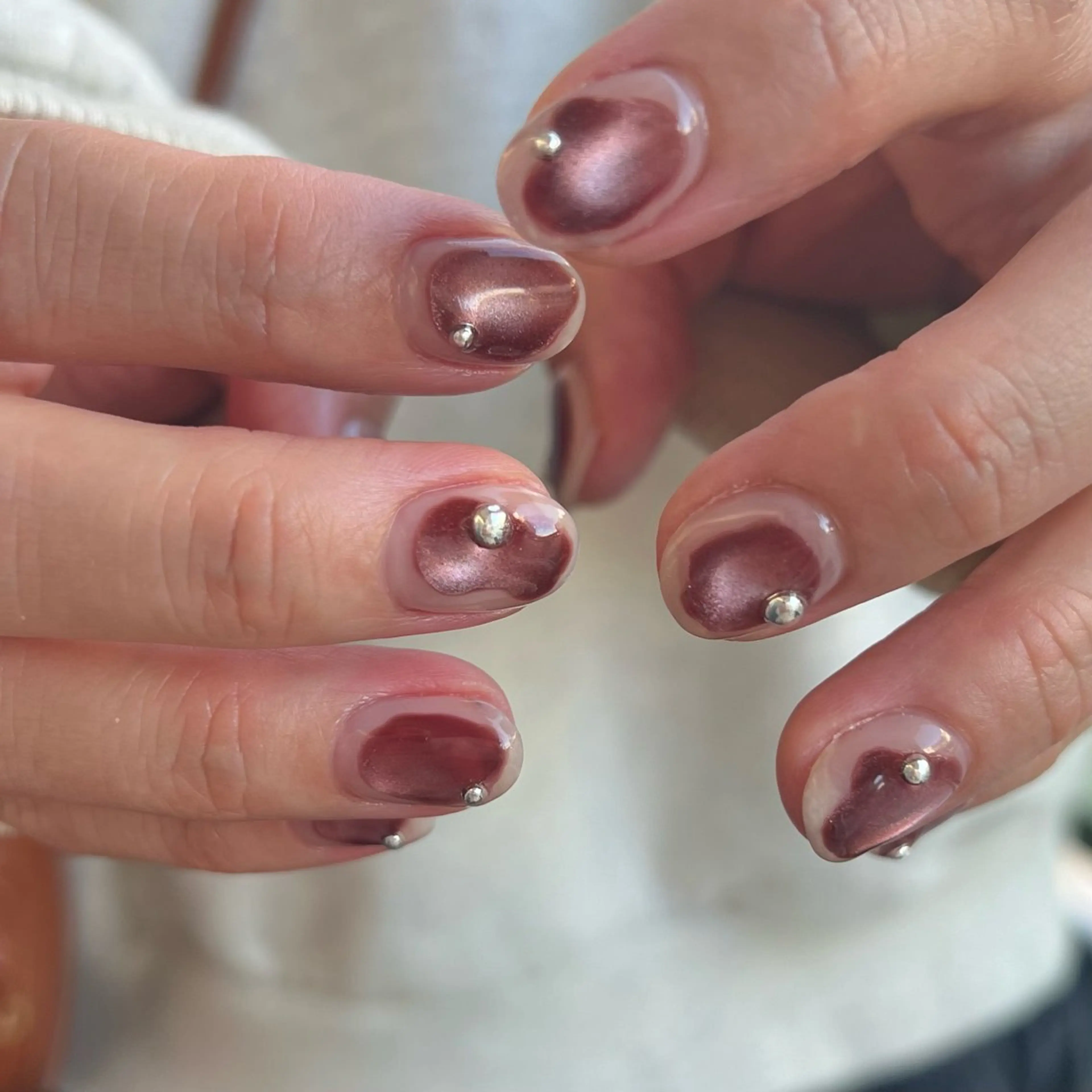 ネイル ボルドー マグネットネイル kuga amiのネイルデザイン