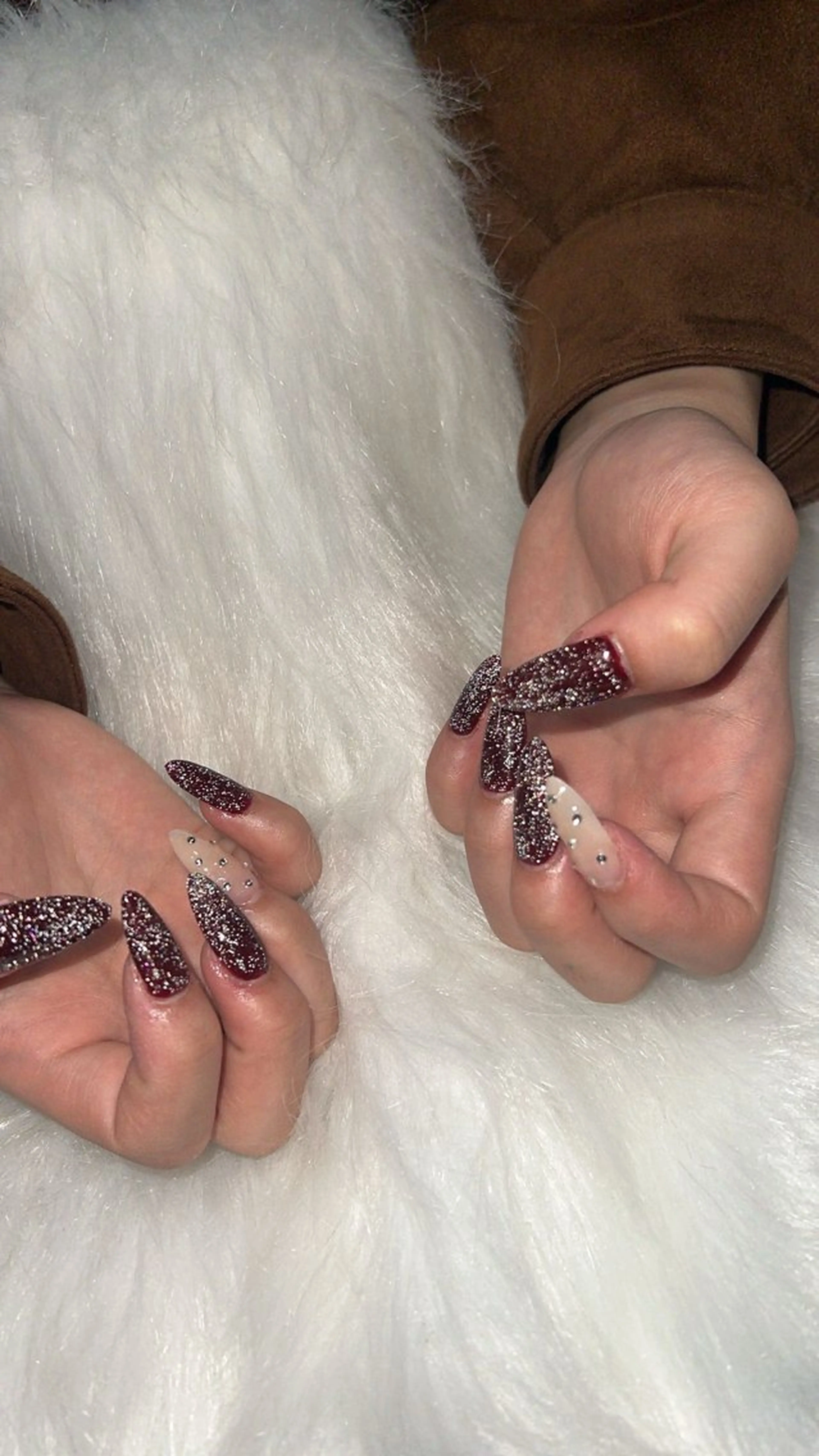 ネイル OPHELIA 𓃛のネイルデザイン