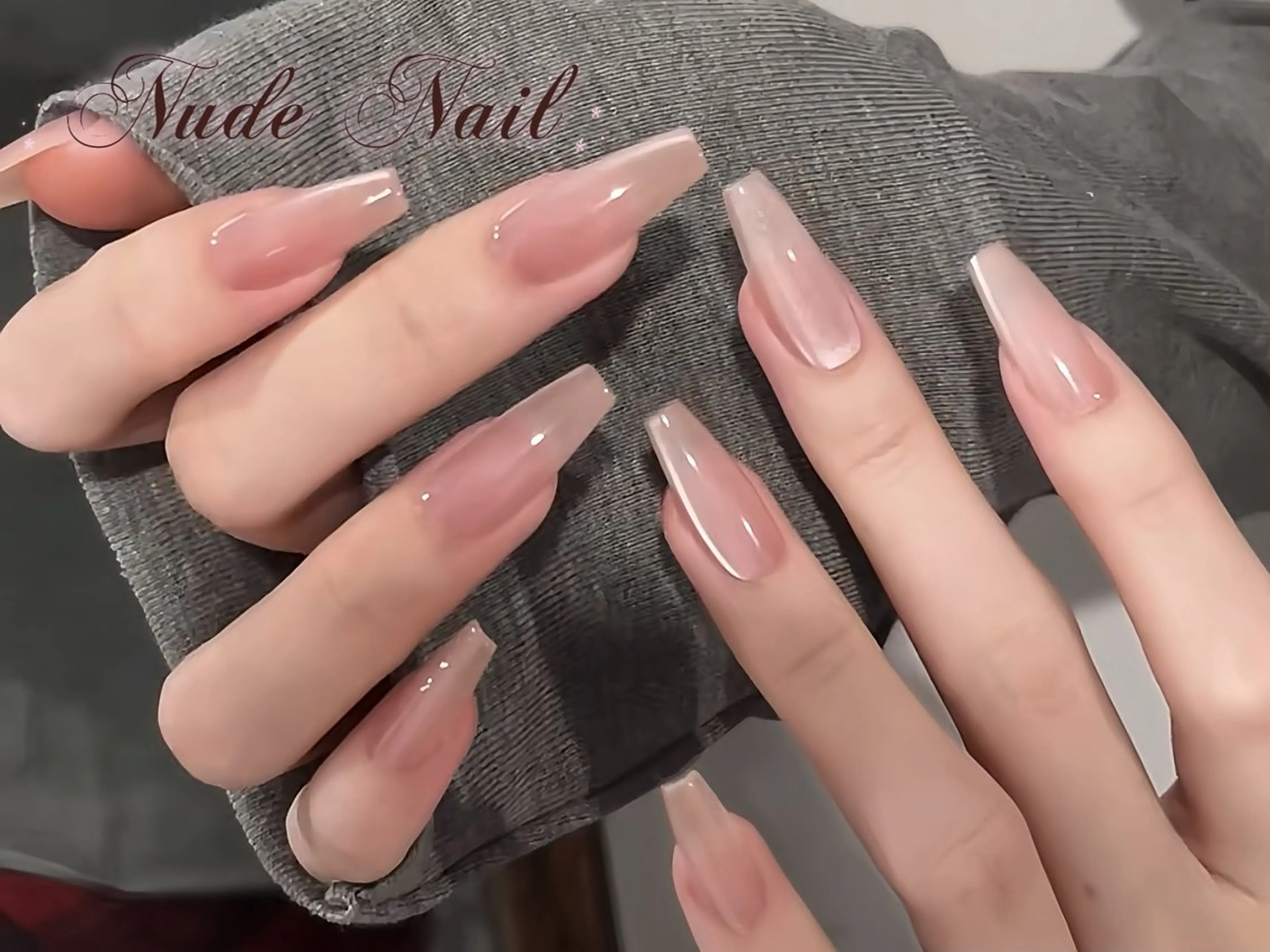 ネイル チークネイル フットネイル フレンチネイル ジェルネイル ガラスフレンチ ヌドネイルスタジオ もものネイルデザイン