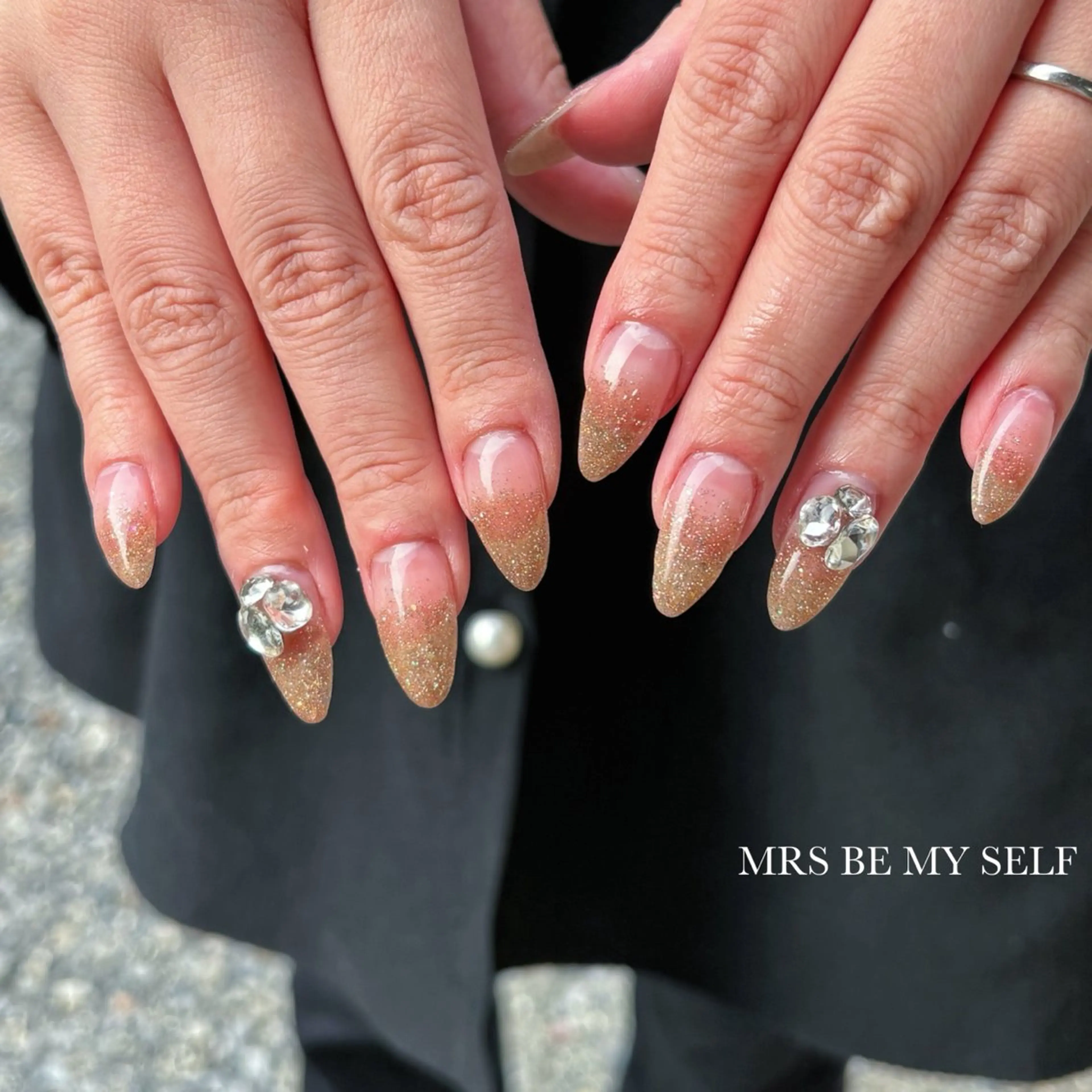 ネイル フラッシュネイル グラデーション ハンドネイル MRS/ miyu🎀のネイルデザイン