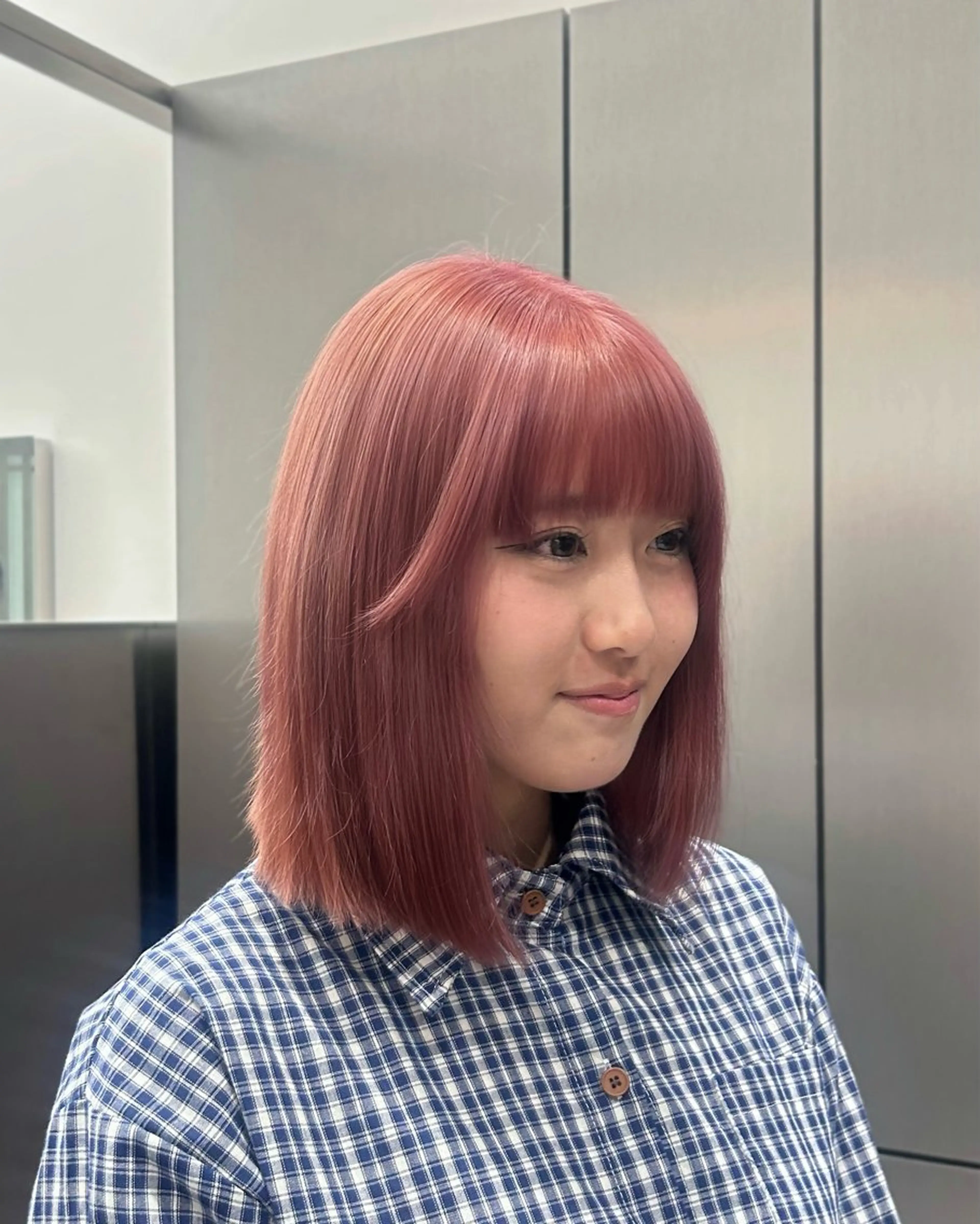 セミロング ボブ カット ヘアカラー トリートメント 大人レイヤー/艶美髪 🇺🇸TOMONAのヘアスタイル