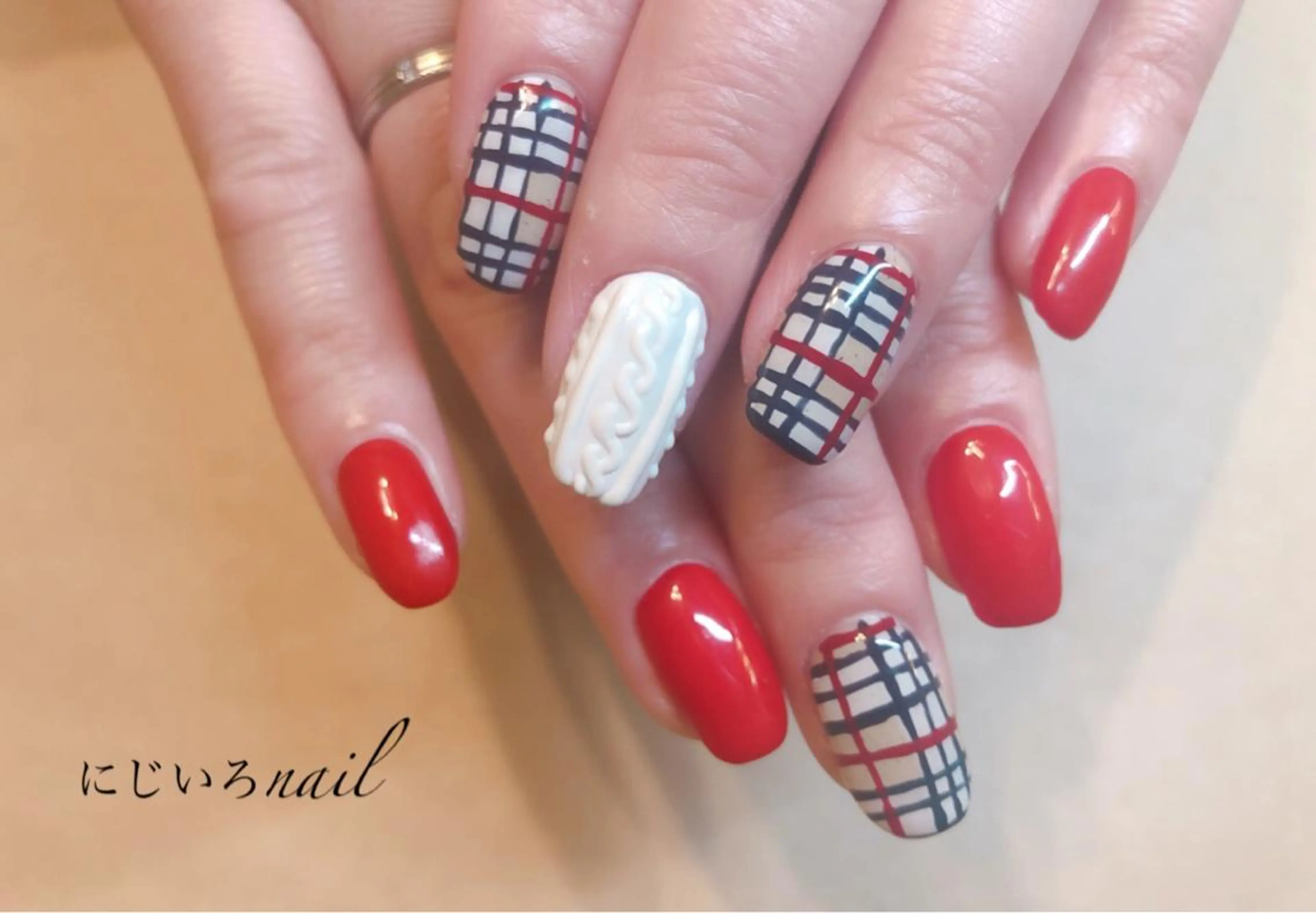 ネイル にじいろ nailのネイルデザイン