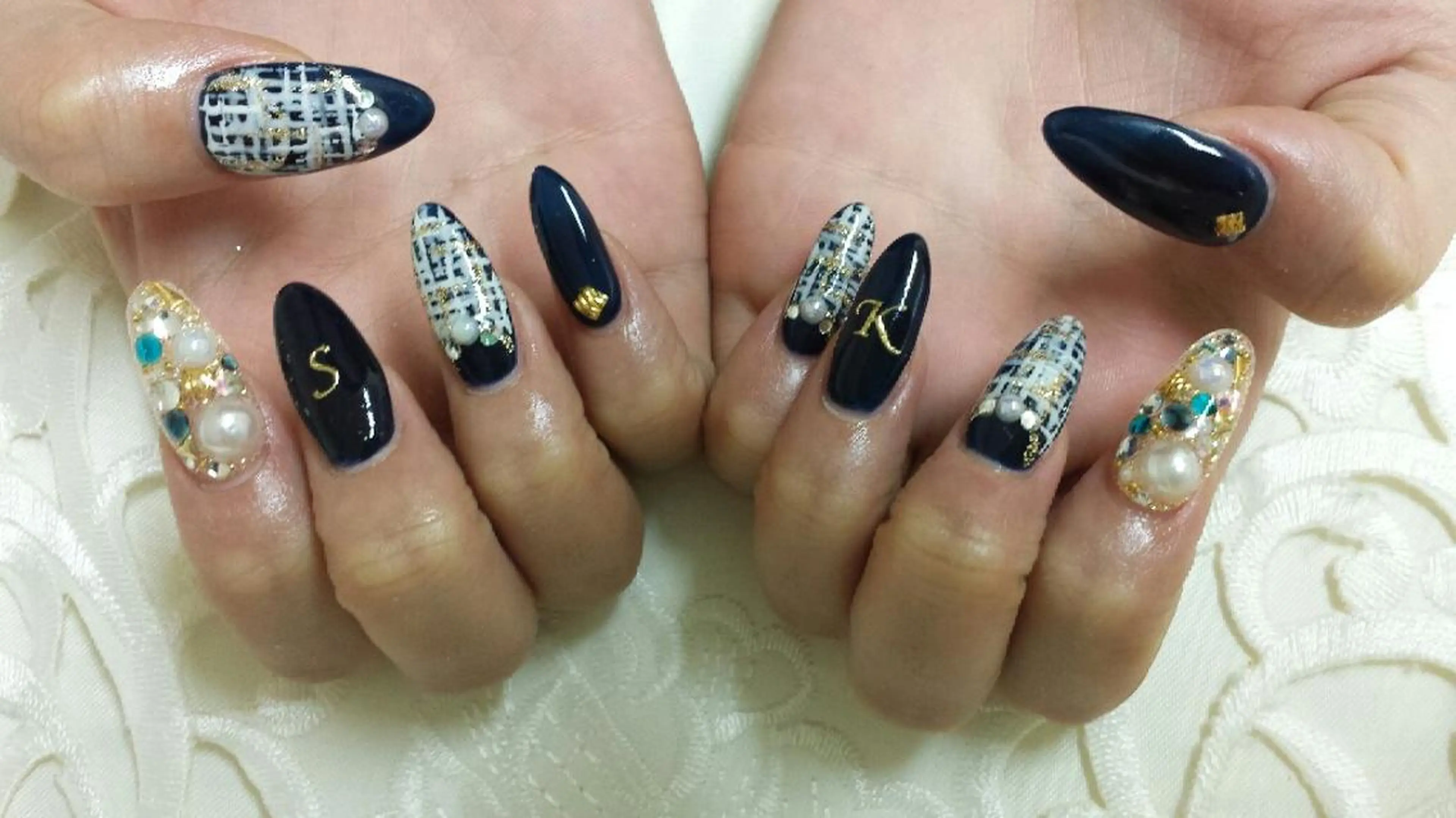 ネイル 河野ちえ (雑誌掲載サロン)のネイルデザイン