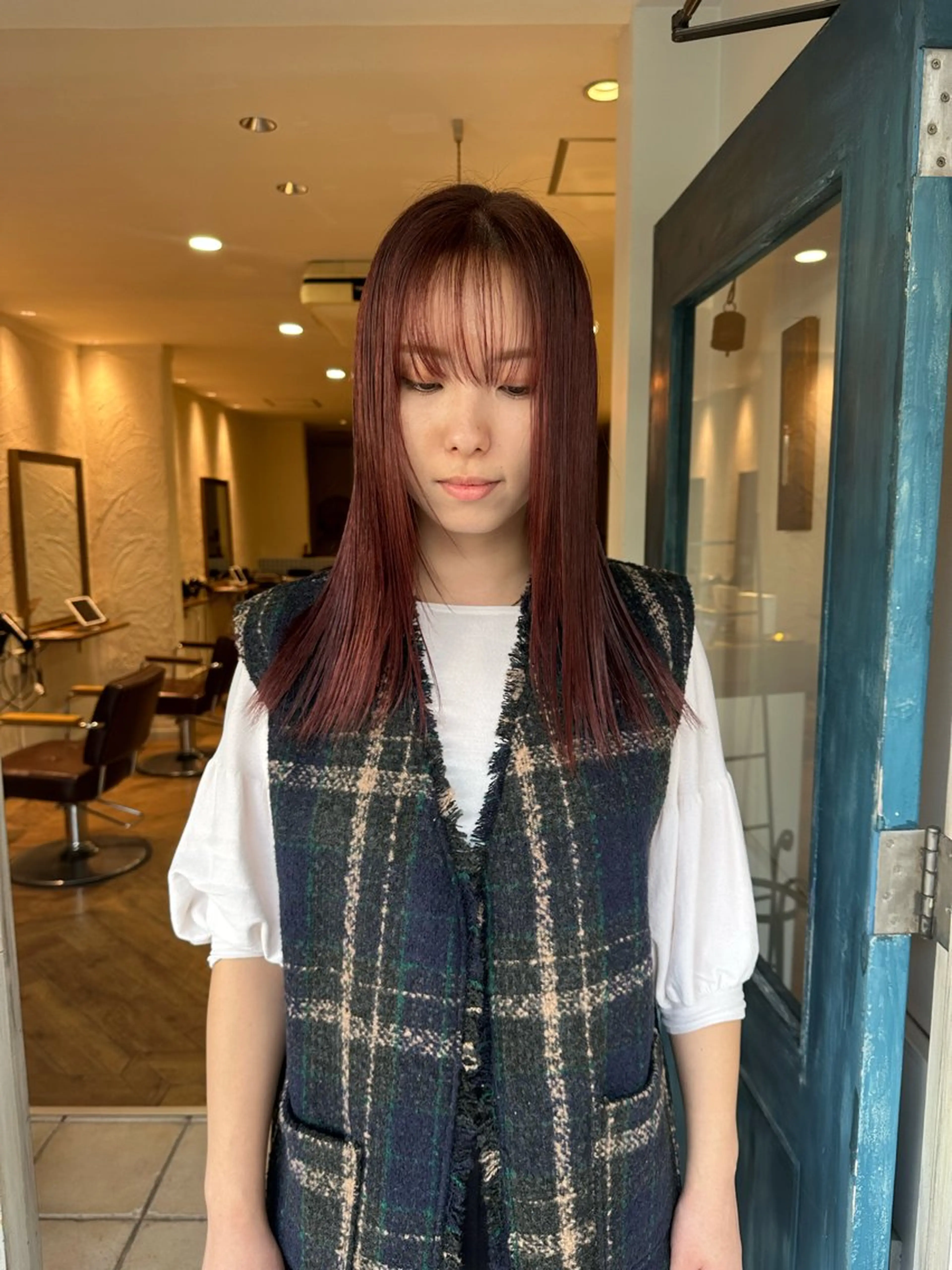 ミディアム カラー ブリーチ ケアカラー トリートメント ヘアカラー トリートメント Manaka🟤 今泉　Musiiikのヘアスタイル