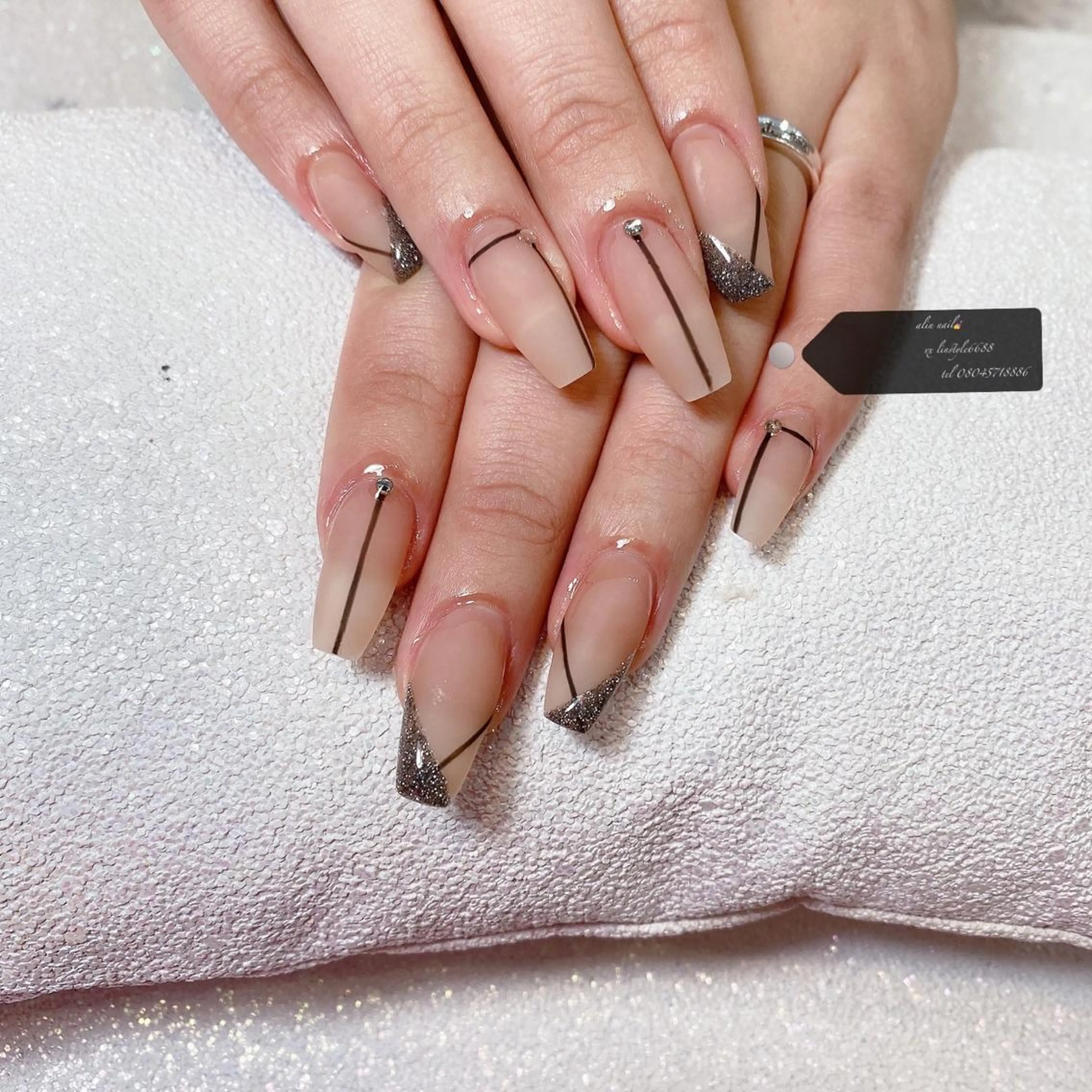 ネイル ネイルサロン 9Carats神田のネイルデザイン