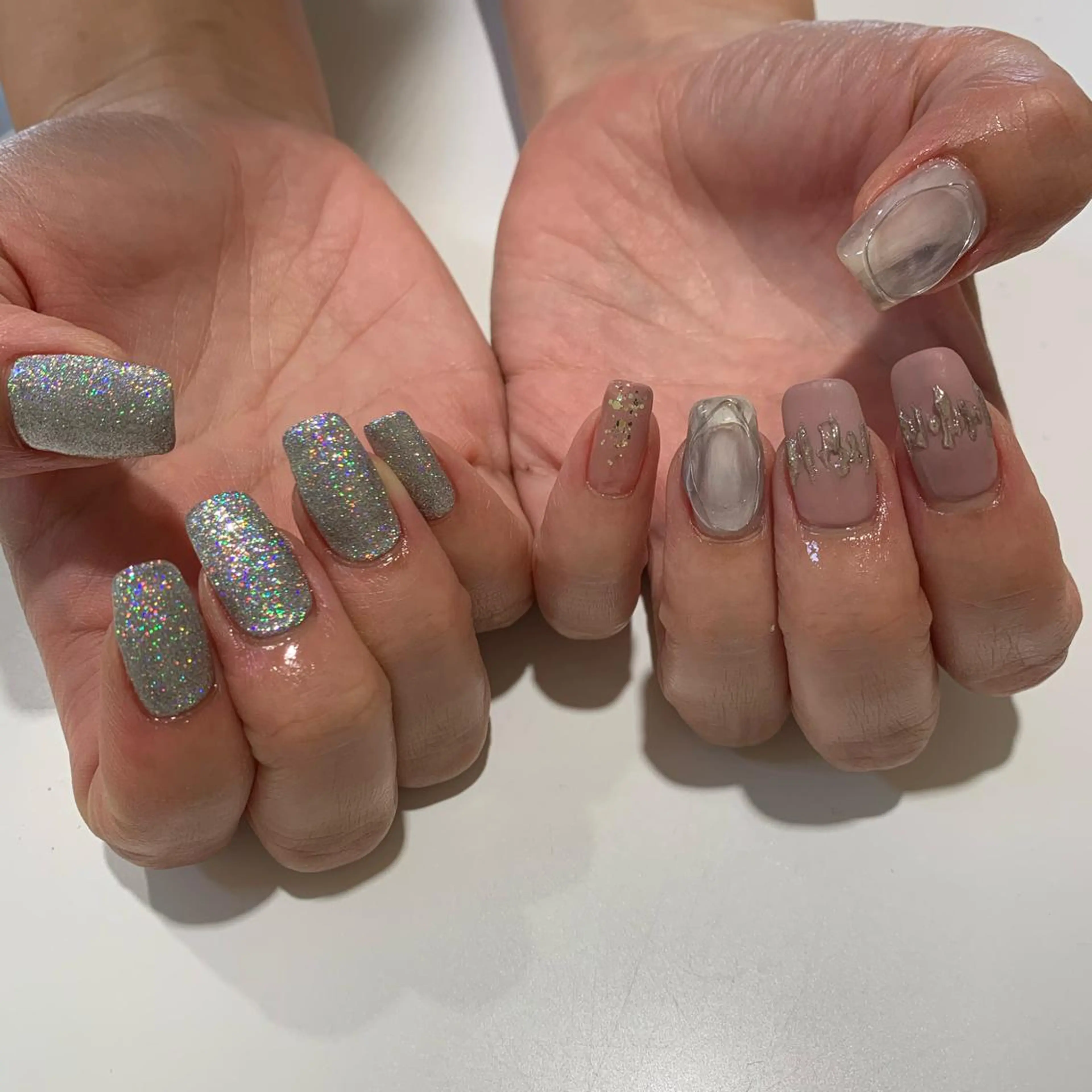 ネイル シンプルネイル ハンドネイル 佐藤 穂乃香のネイルデザイン