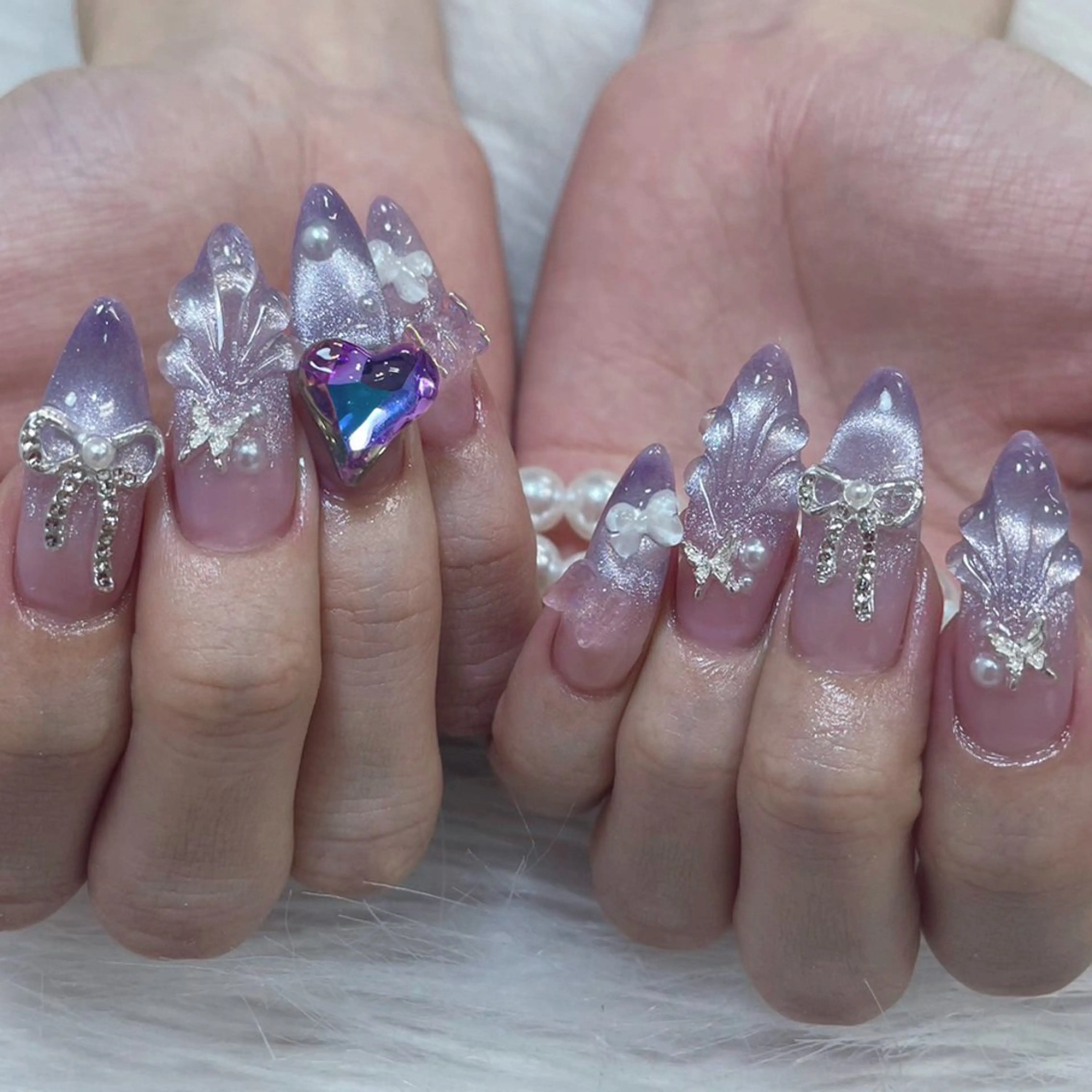 ネイル ハンドネイル DIAMOND Nail🥇のネイルデザイン