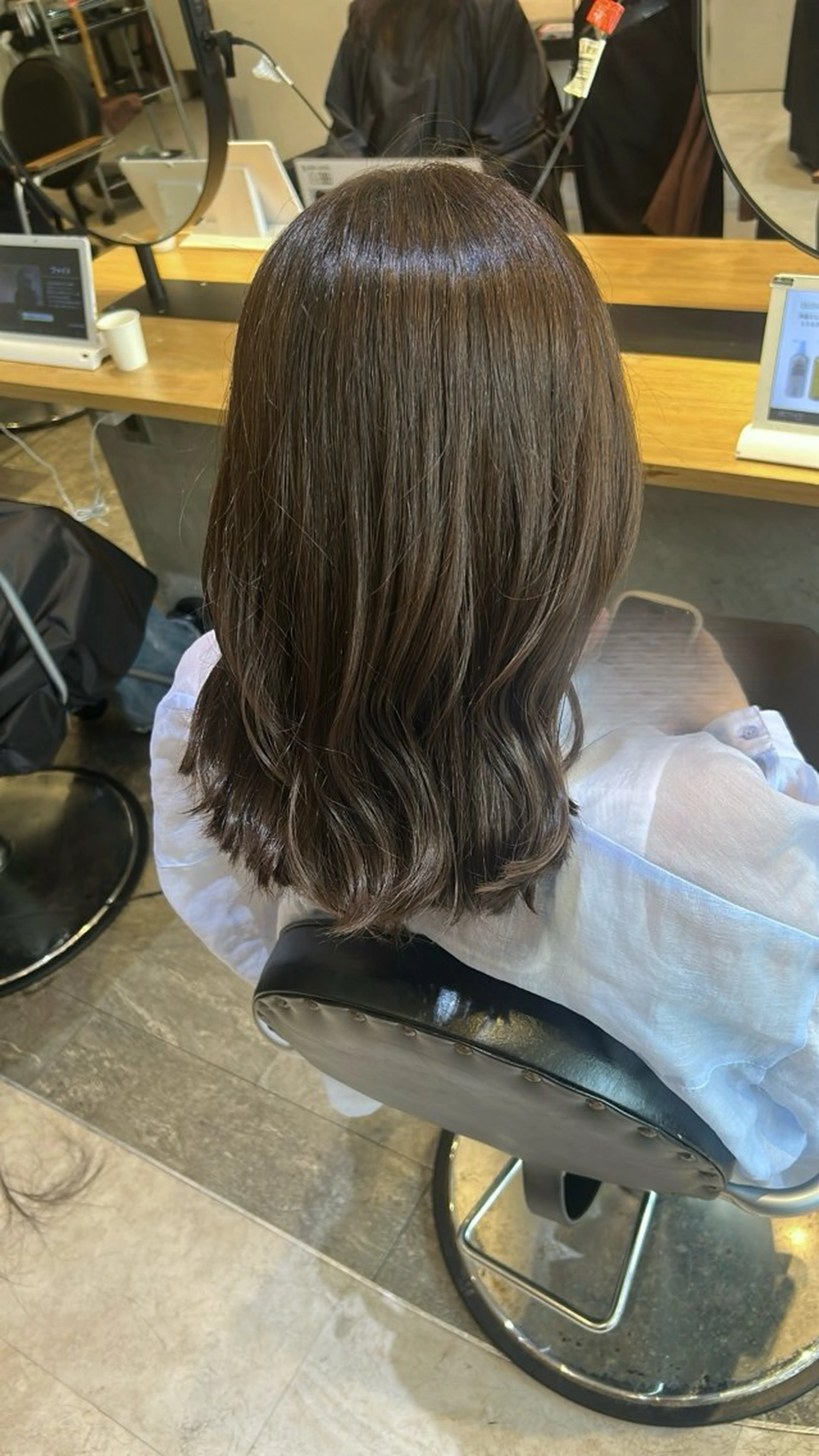 『🎐夏季限定メニュー☀️』似合わせカット✂️➕高発色艶カラー➕2STEPトリートメント🫧の写真