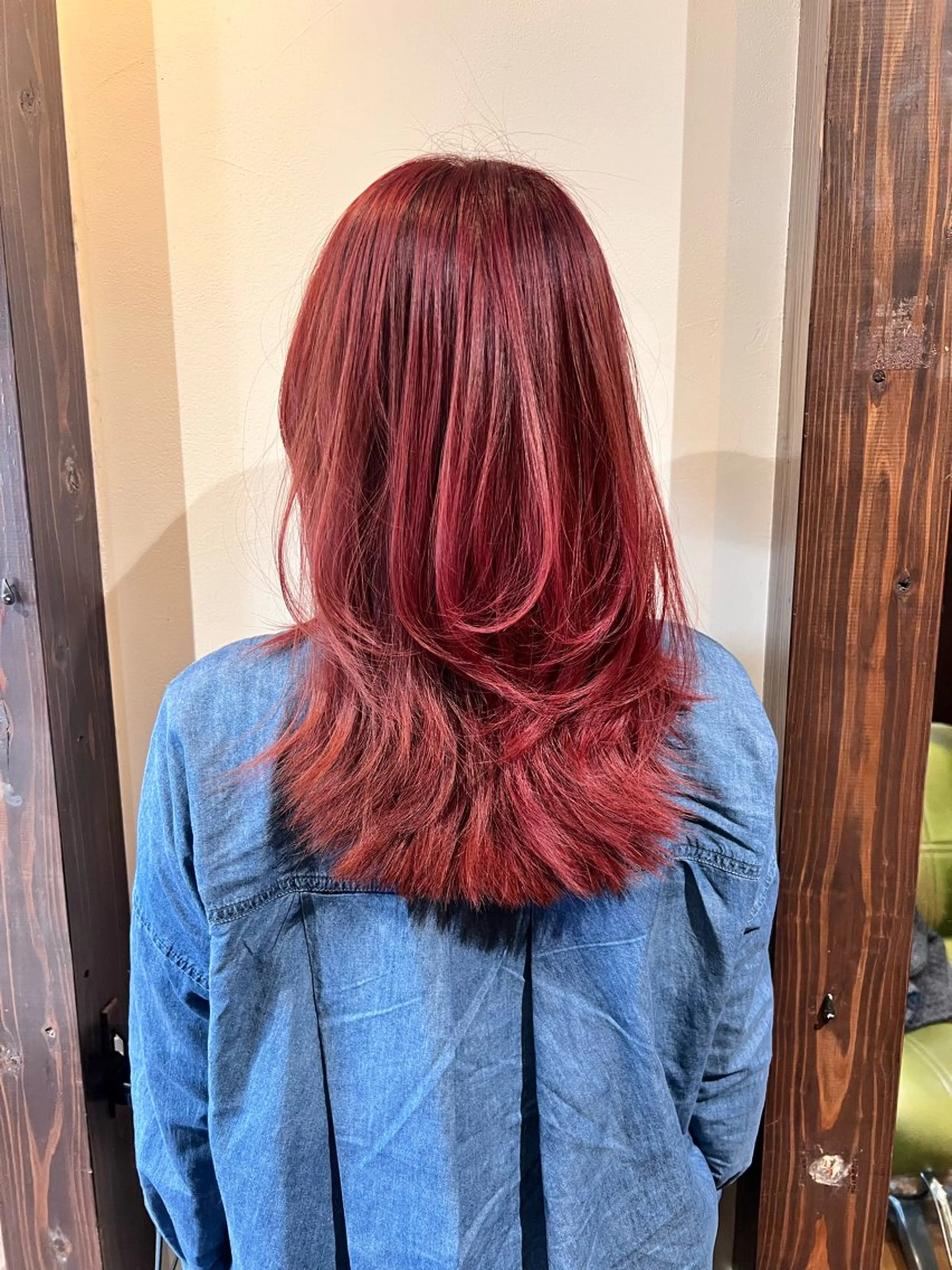 セミロング カラー ブリーチ ブリーチなしカラー ヘアカラー Luster Friends所属・まゆ | 艶カラー | ストレートのヘアスタイル