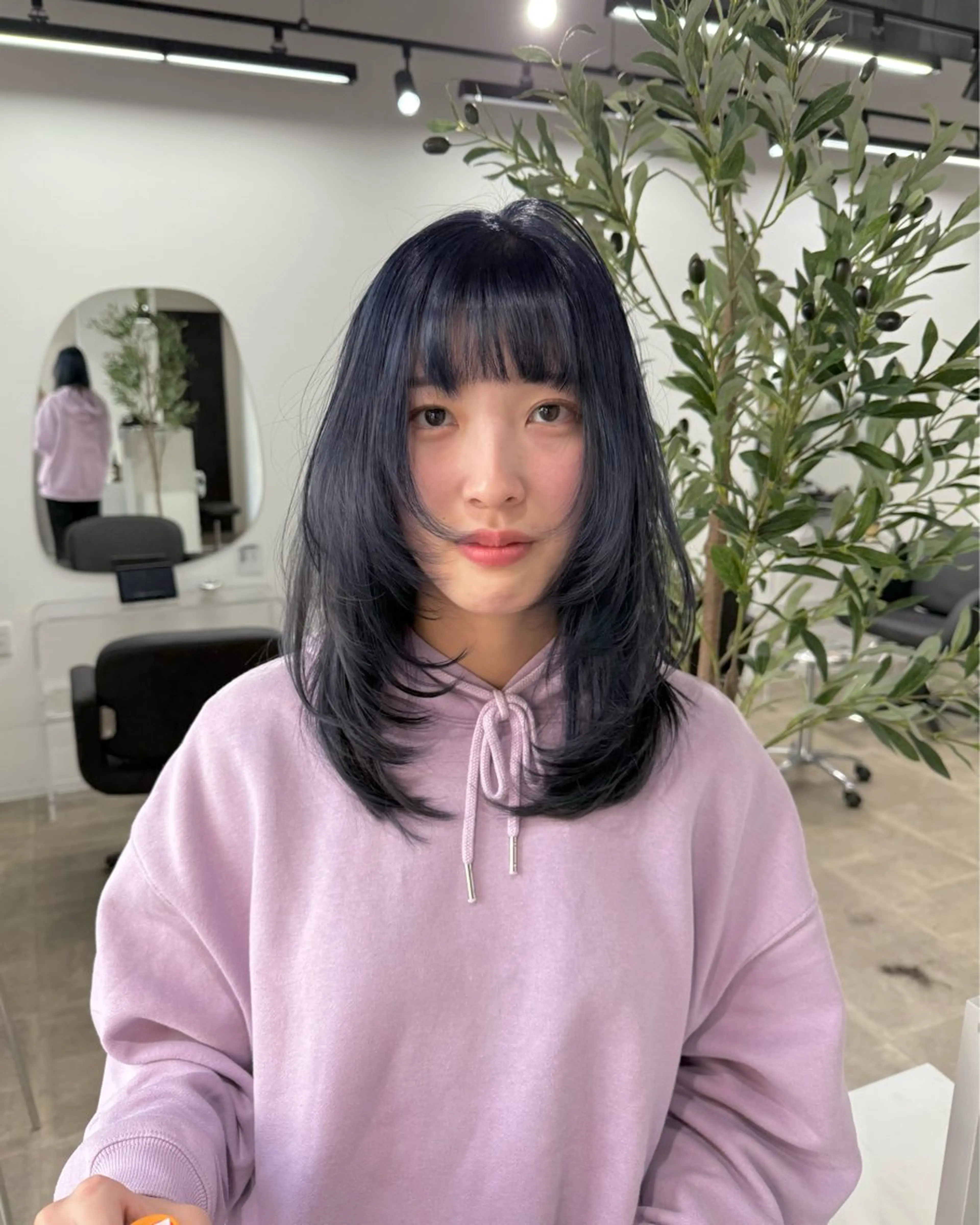 ミディアム カット ヘアカラー トリートメント ショートヘアとカラー の専門家/もりしーのヘアスタイル