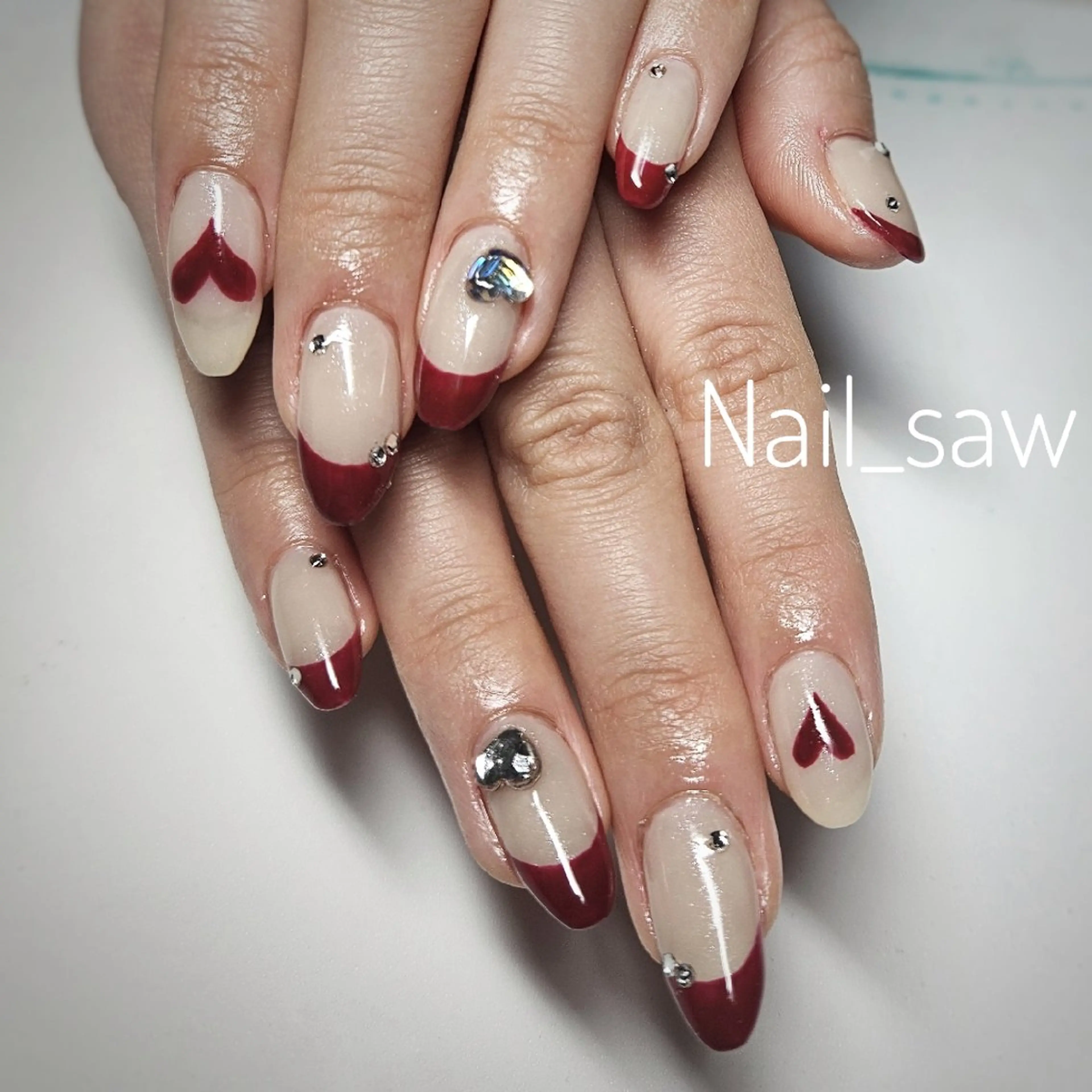 ネイル ボルドー フレンチネイル ハート ハンドネイル Y. Saoriのネイルデザイン