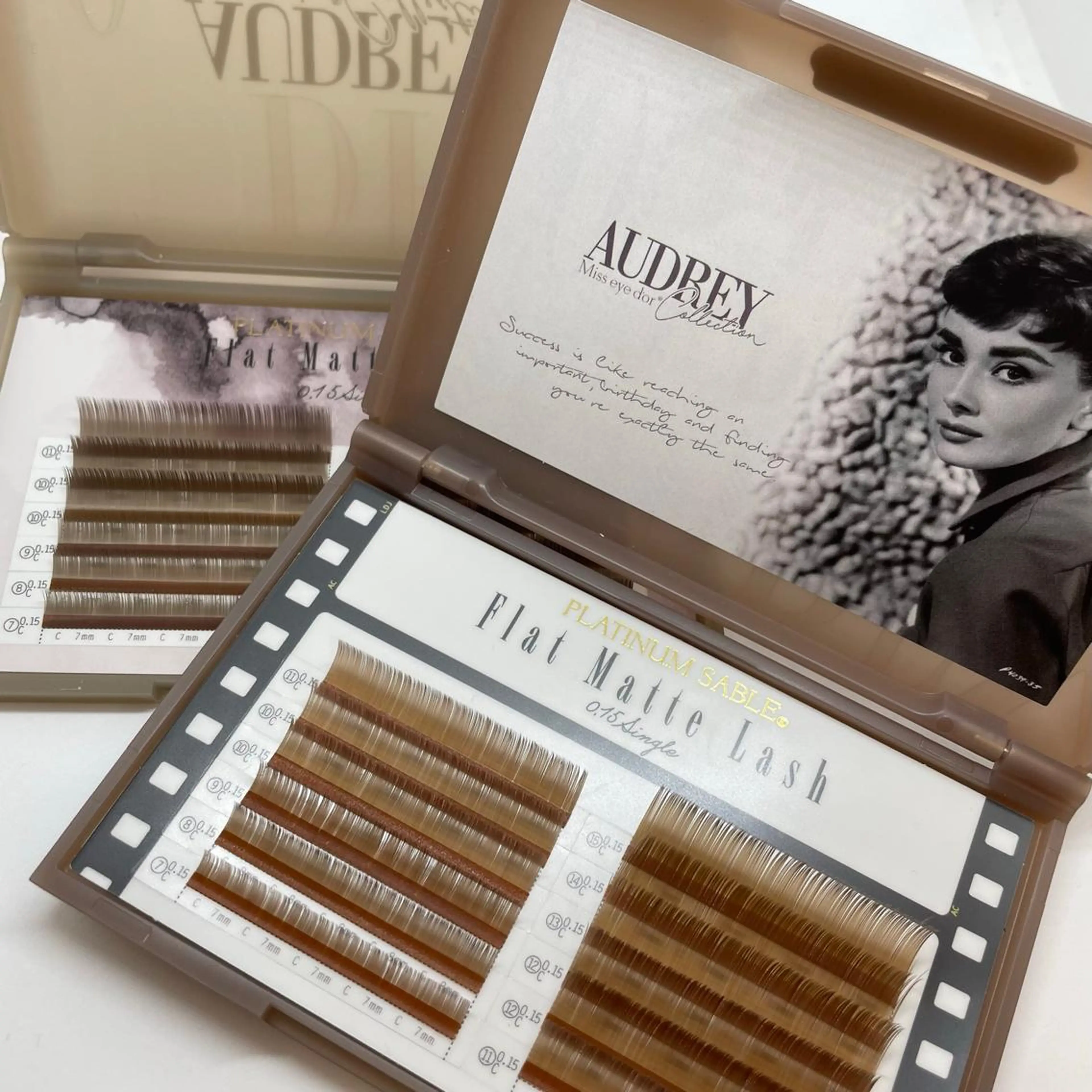 マツエク・マツパ Wita-eyelash×aesthetic-所属・Wita eyelashのマツエク・マツパデザイン