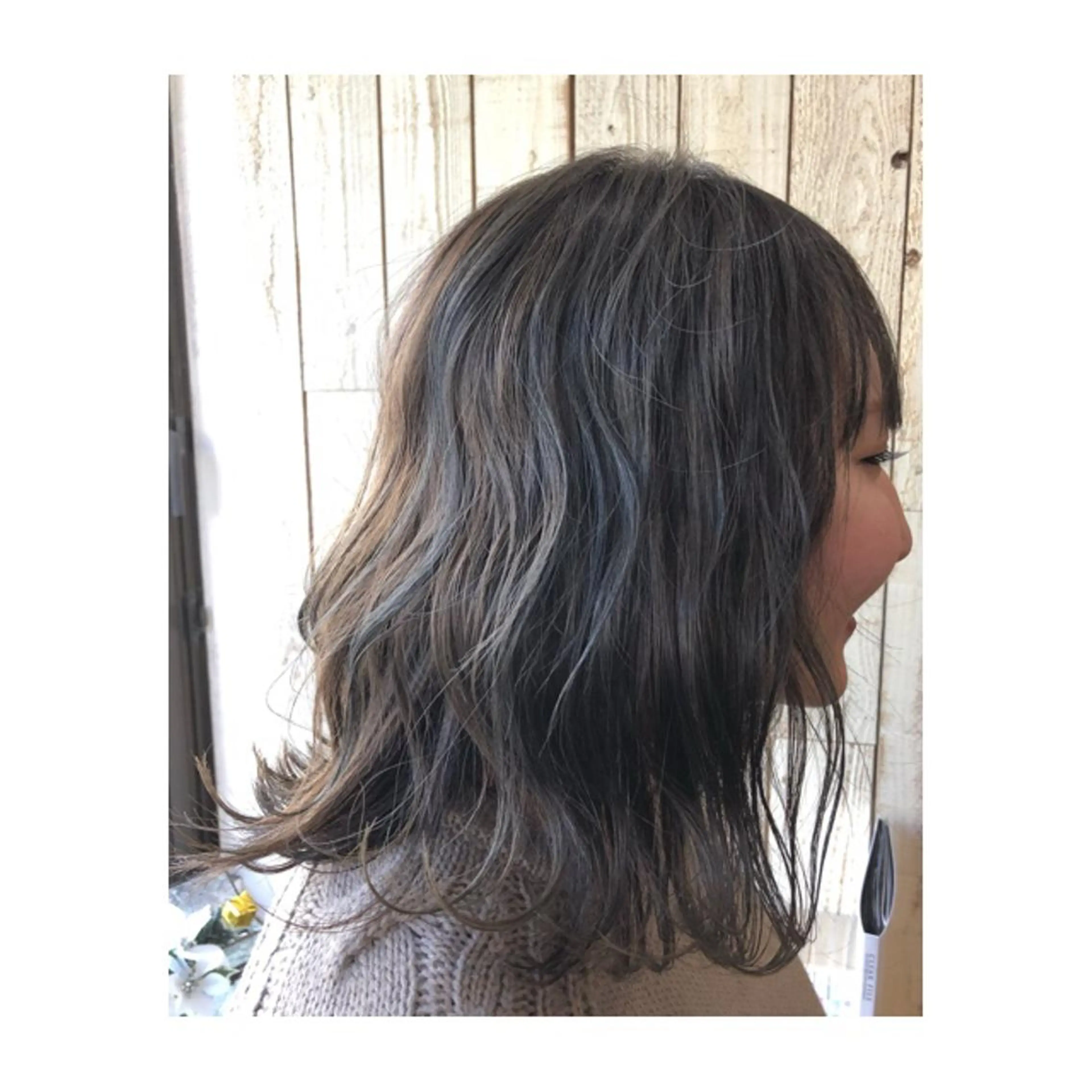 ミディアム カラー ブルーカラー ブルージュ little×PORTO sannomiya所属・Topstylist HARUのヘアスタイル