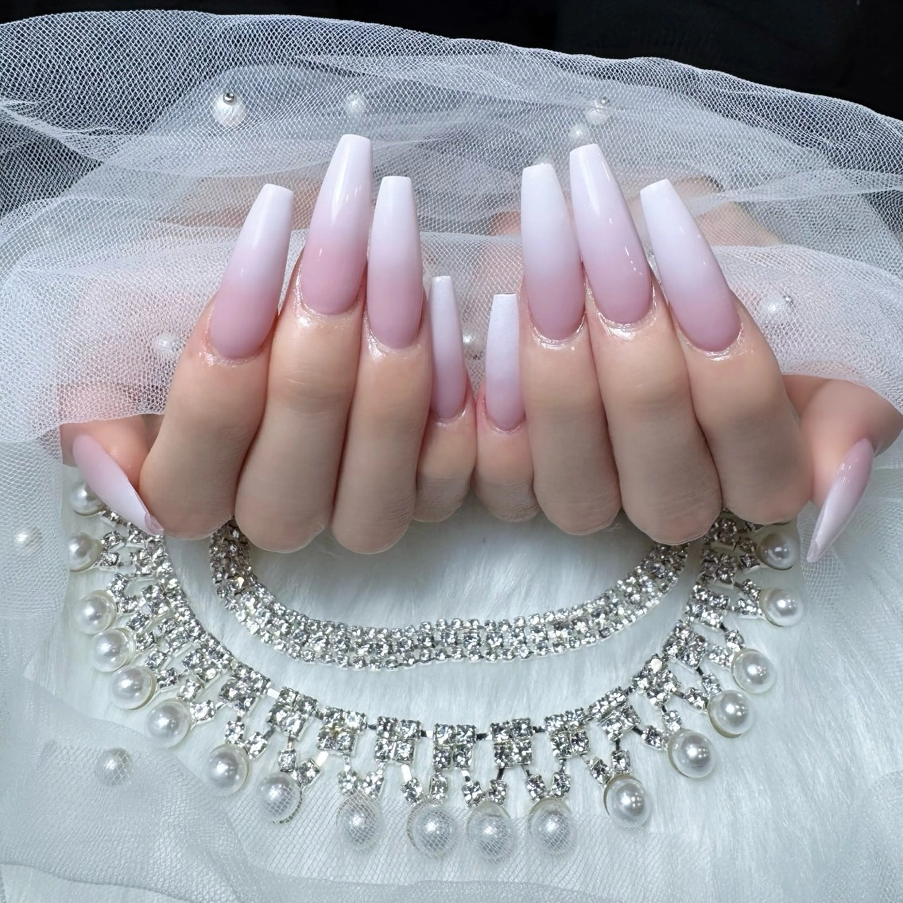 ネイル ハンドネイル ドリスネイルサロン所属・Doris Nail Salonのネイルデザイン