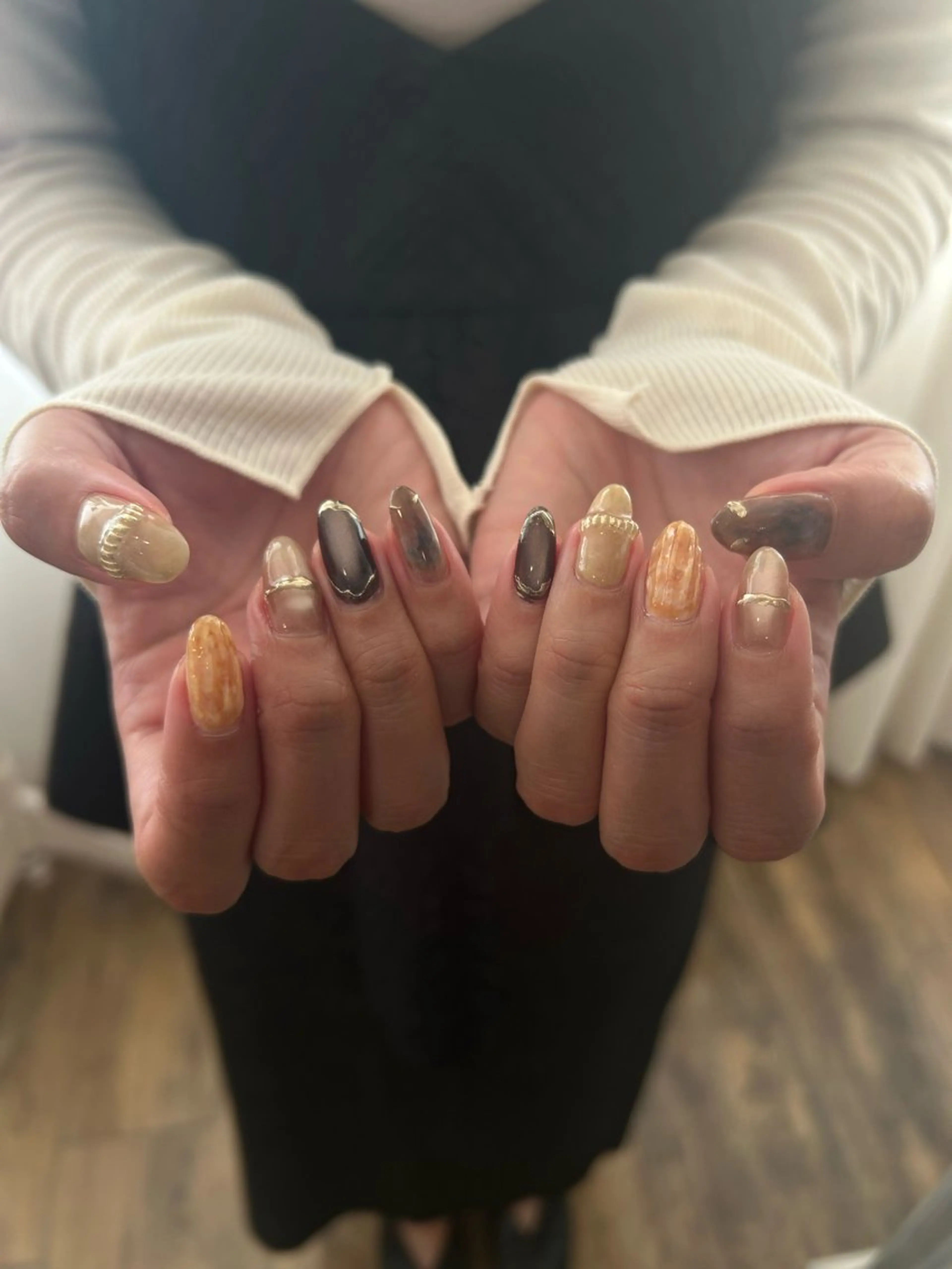 ネイル アートネイル ハンドネイル nails Mintia ～esaka～所属・松本 麻子のネイルデザイン