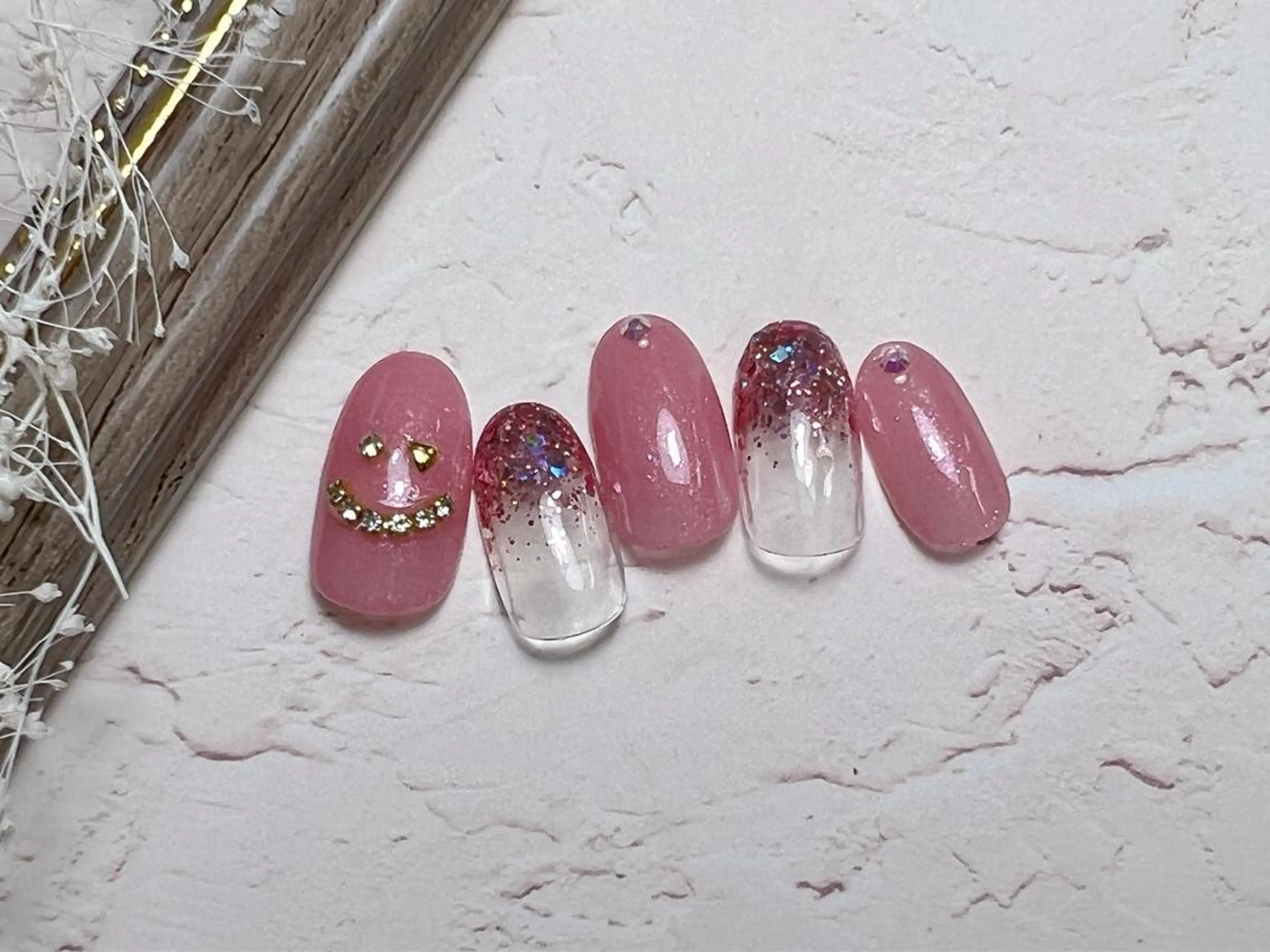 ネイル ハンドネイル ネイルPetit Ribbonのネイルデザイン