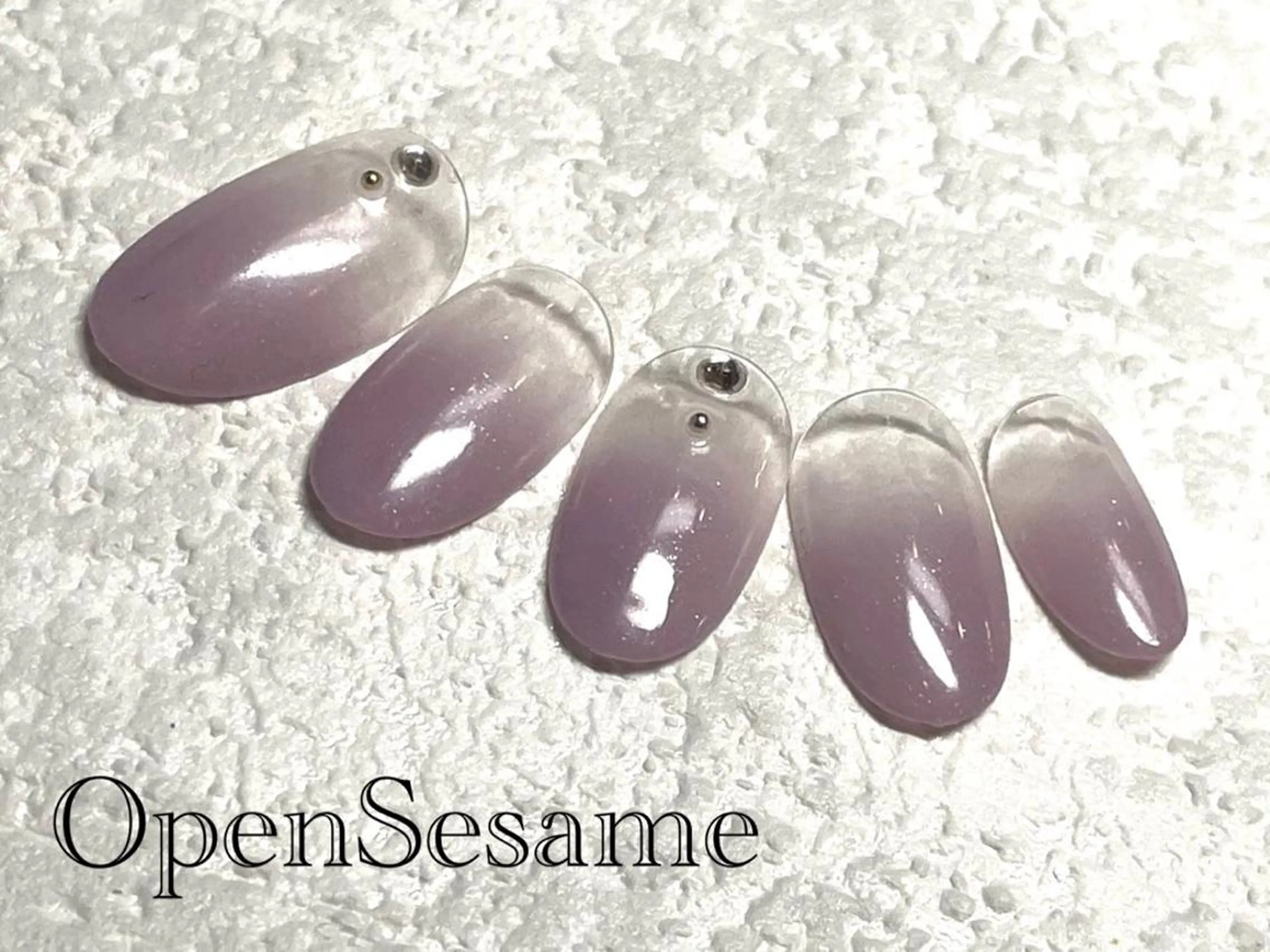 ネイル 遠藤 志乃のネイルデザイン