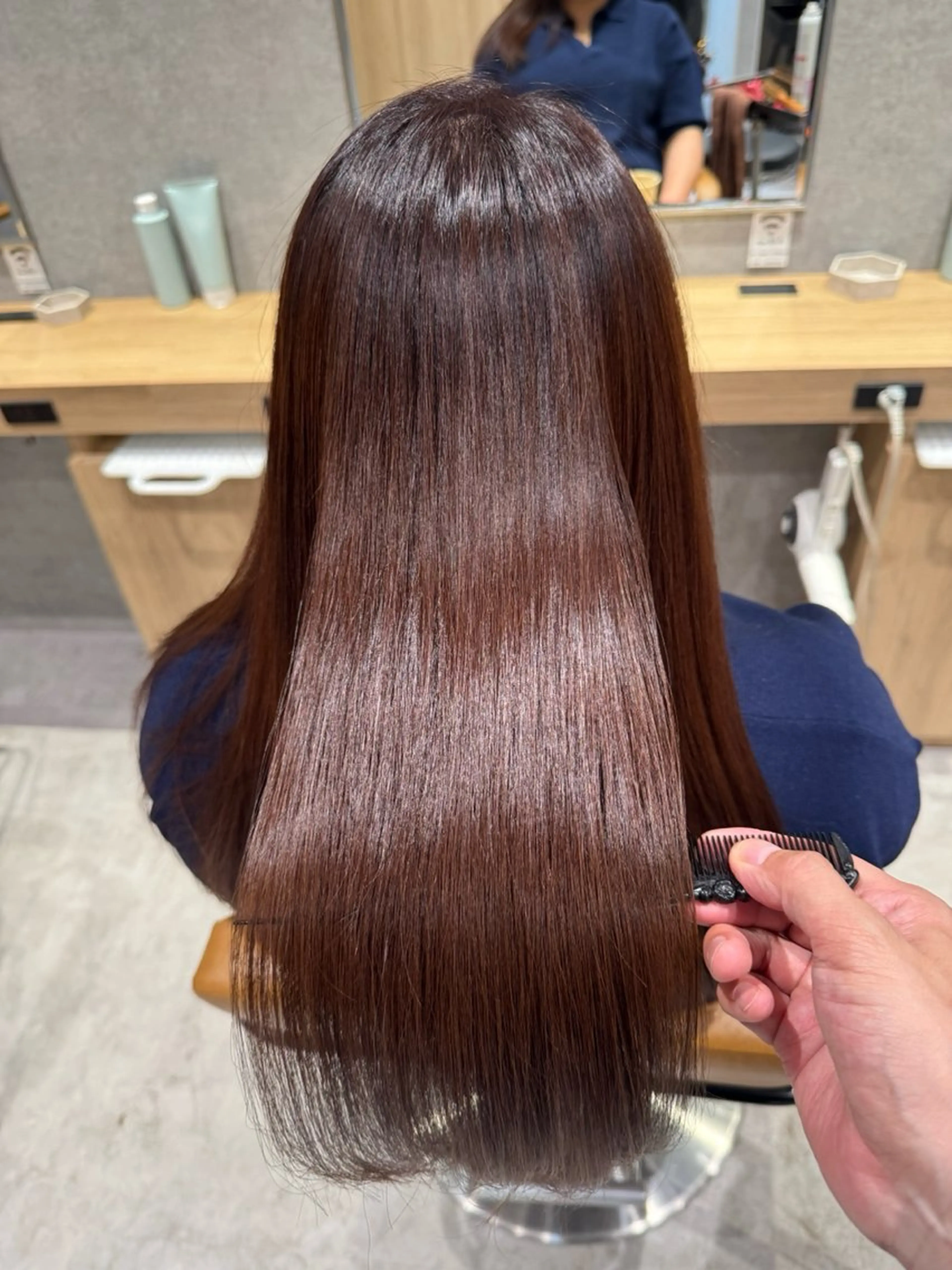 セミロング カラー ヘアカラー トリートメント 須田 柚希のヘアスタイル