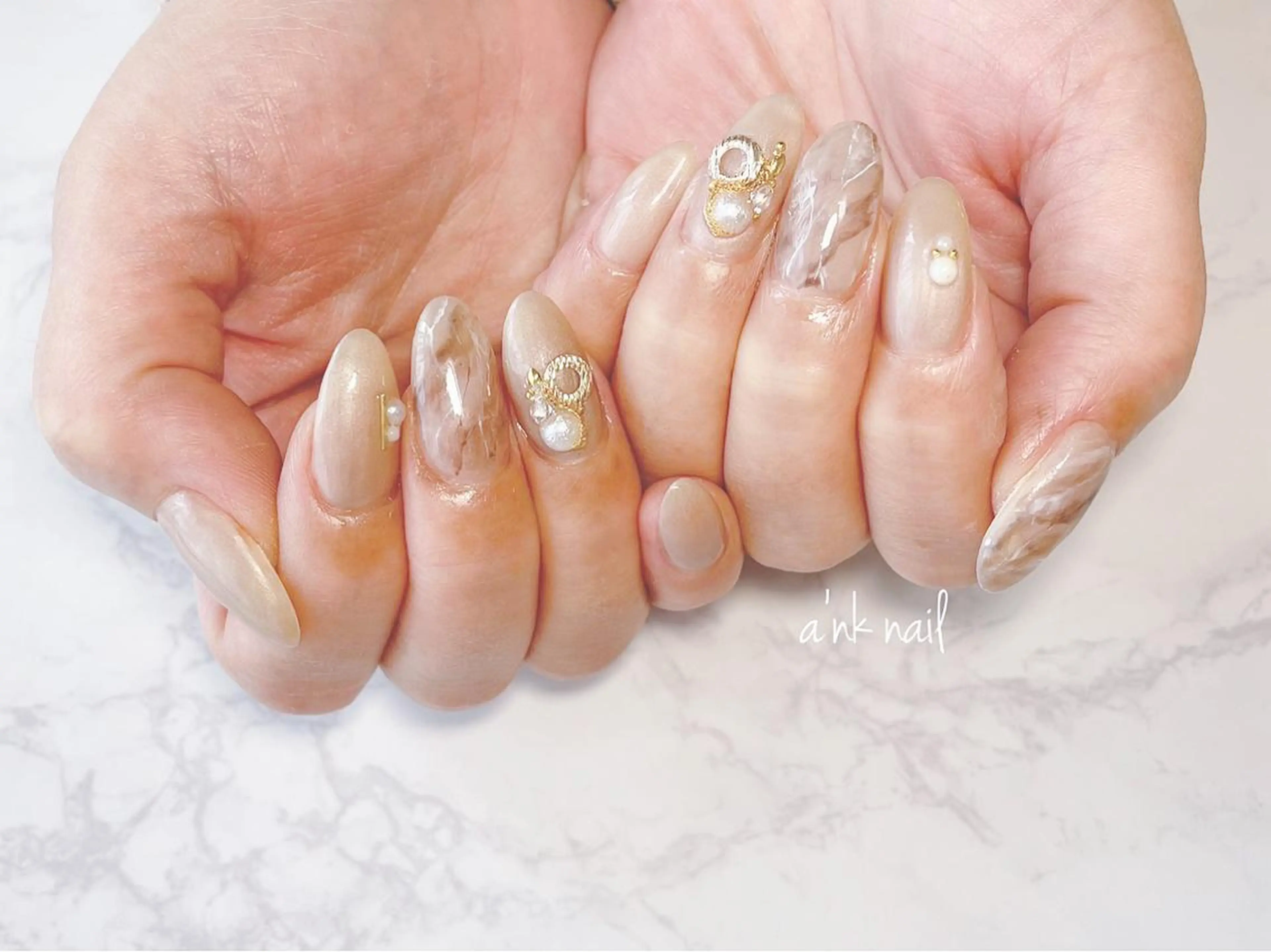 ネイル Sawamoto Akinaのネイルデザイン