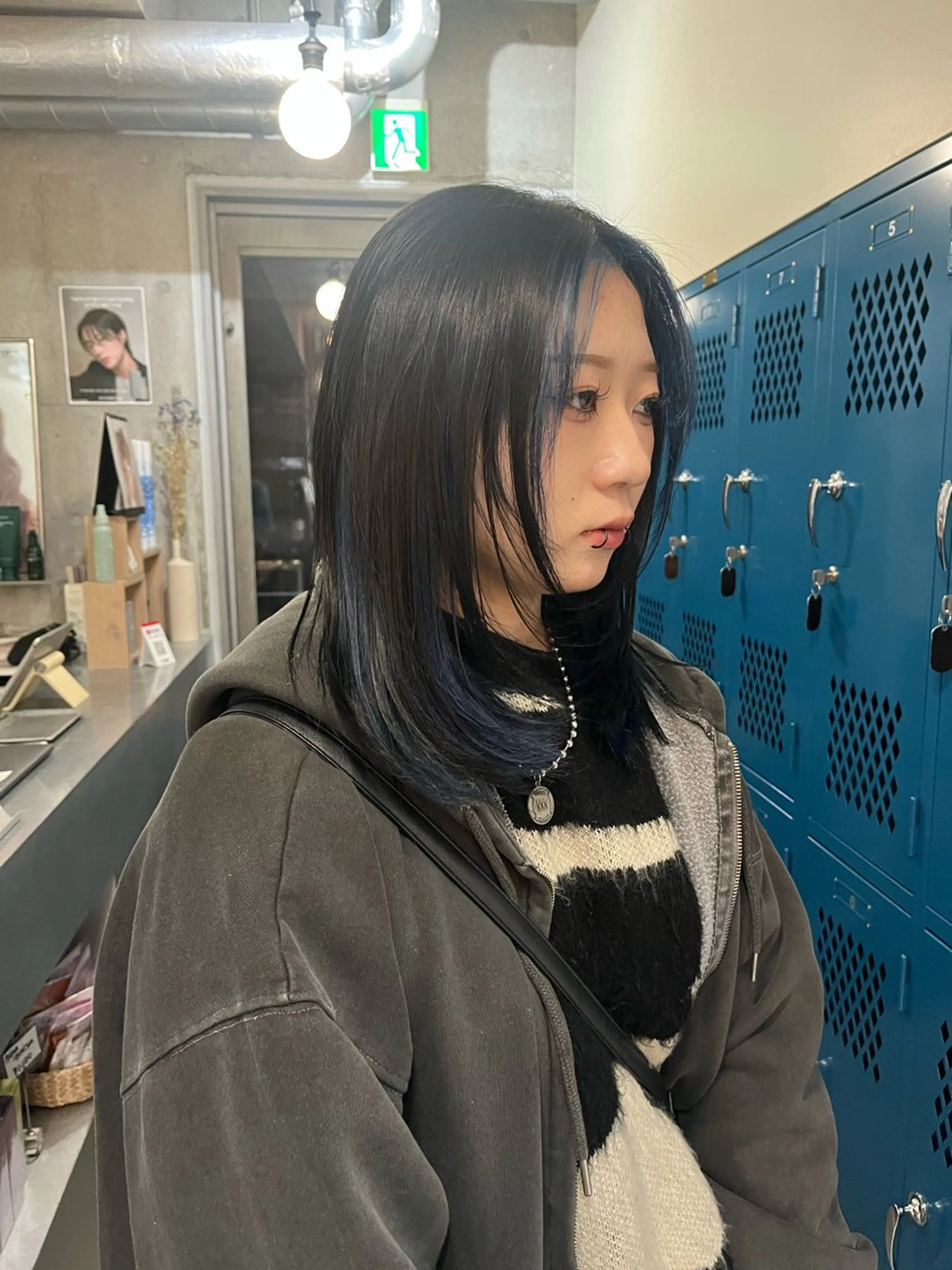 ミディアム カラー ブリーチ ヘアカラー 無料カット/ハイ トーンカラー/きらのヘアスタイル