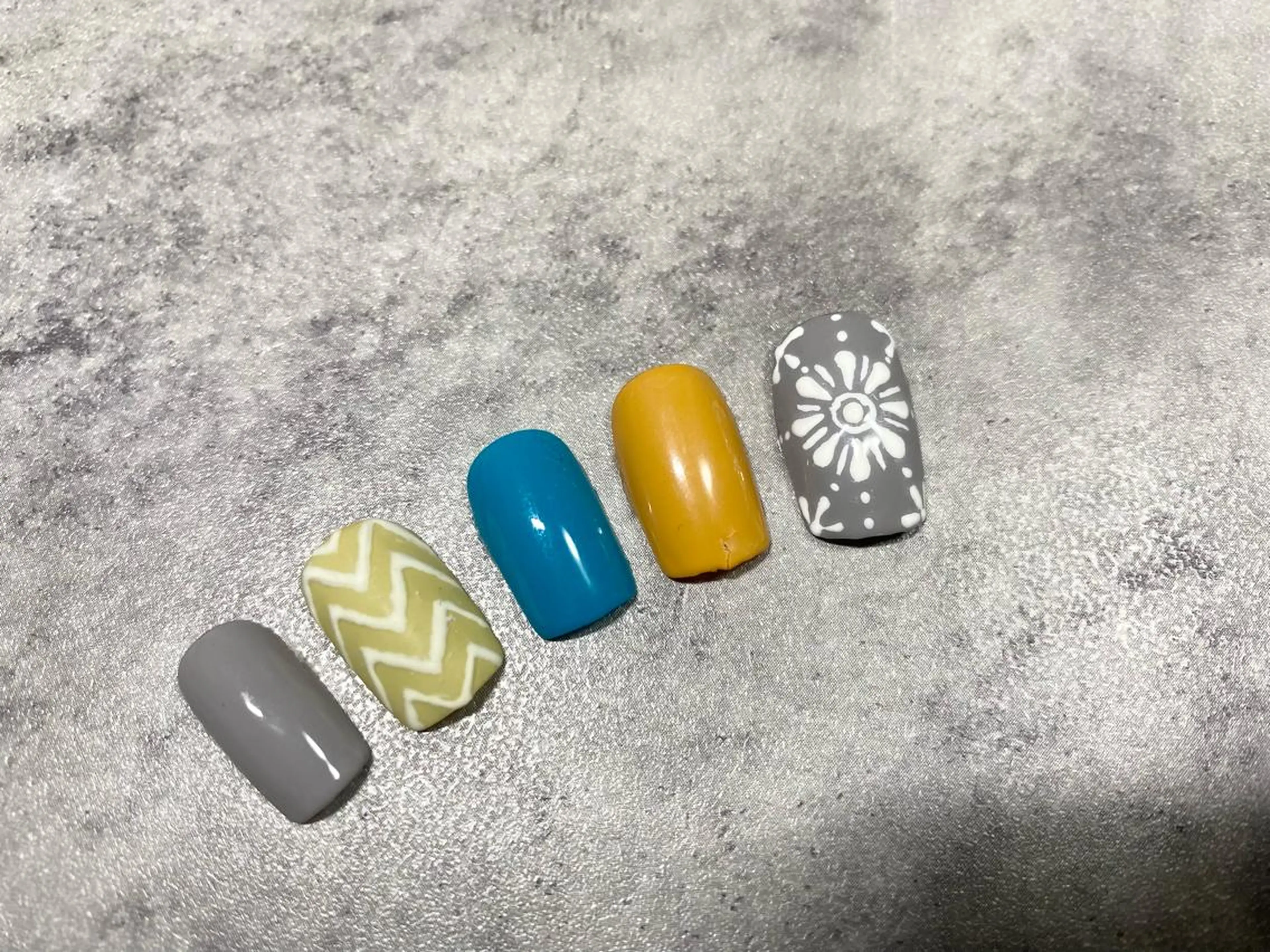 ネイル 樋口 さやかのネイルデザイン