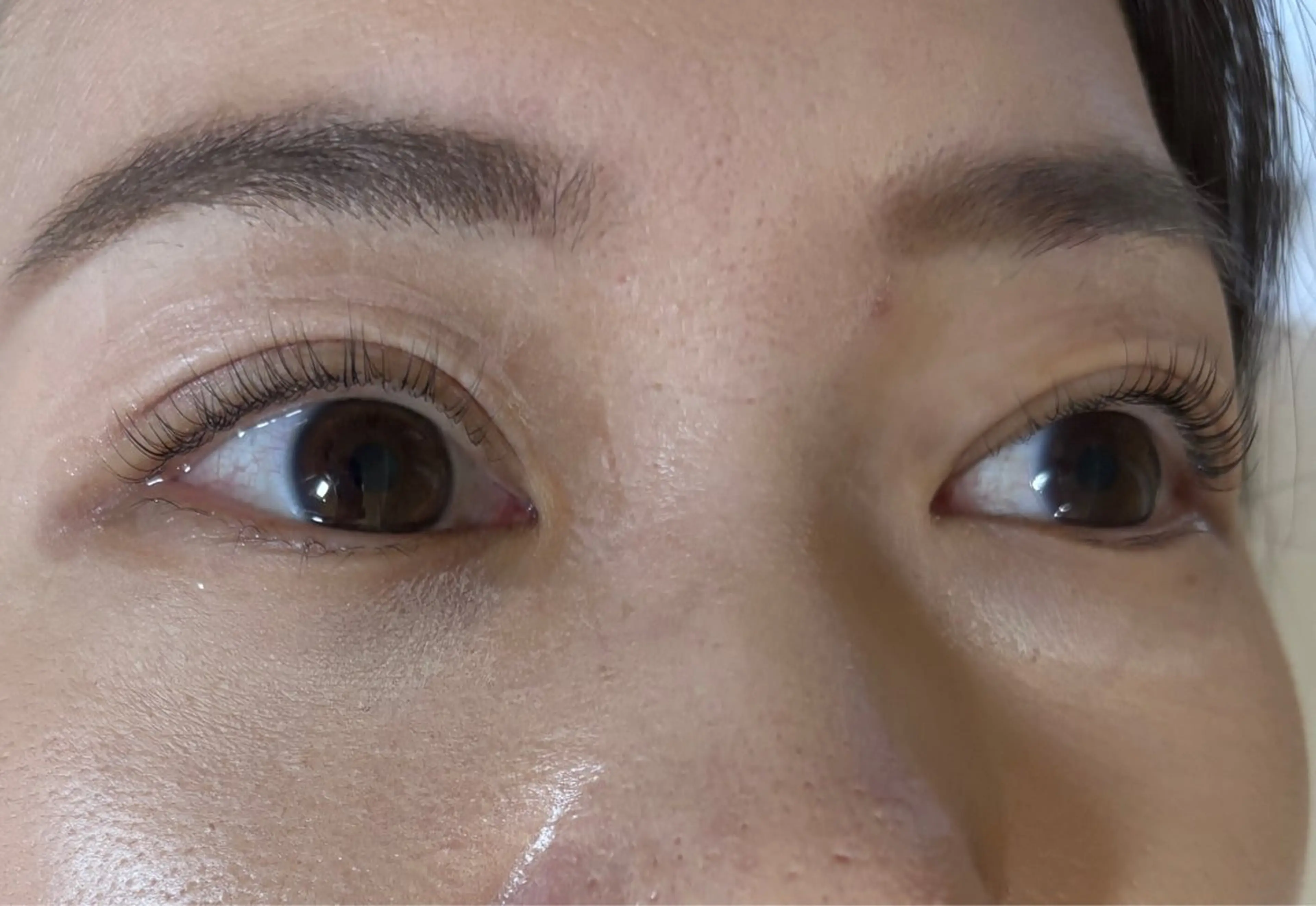 マツエク・マツパ eye lash  Lucia 難波所属・ひらおか ういの眉毛・アイブロウイメージ