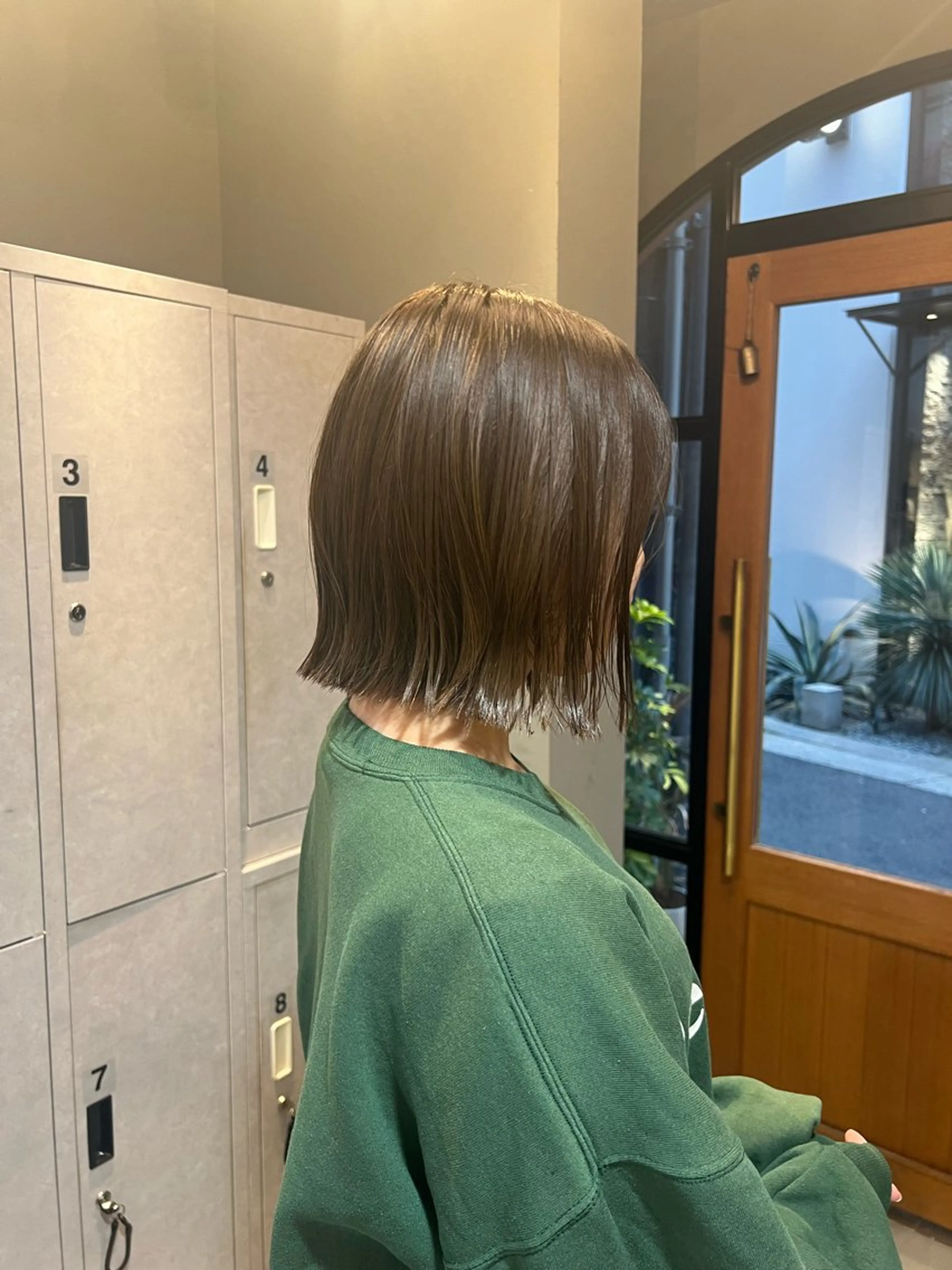 ショート カラー 切りっぱなしボブ ボブ 神戸ボブ✂️ ioe三宮/田 伸佳のヘアスタイル