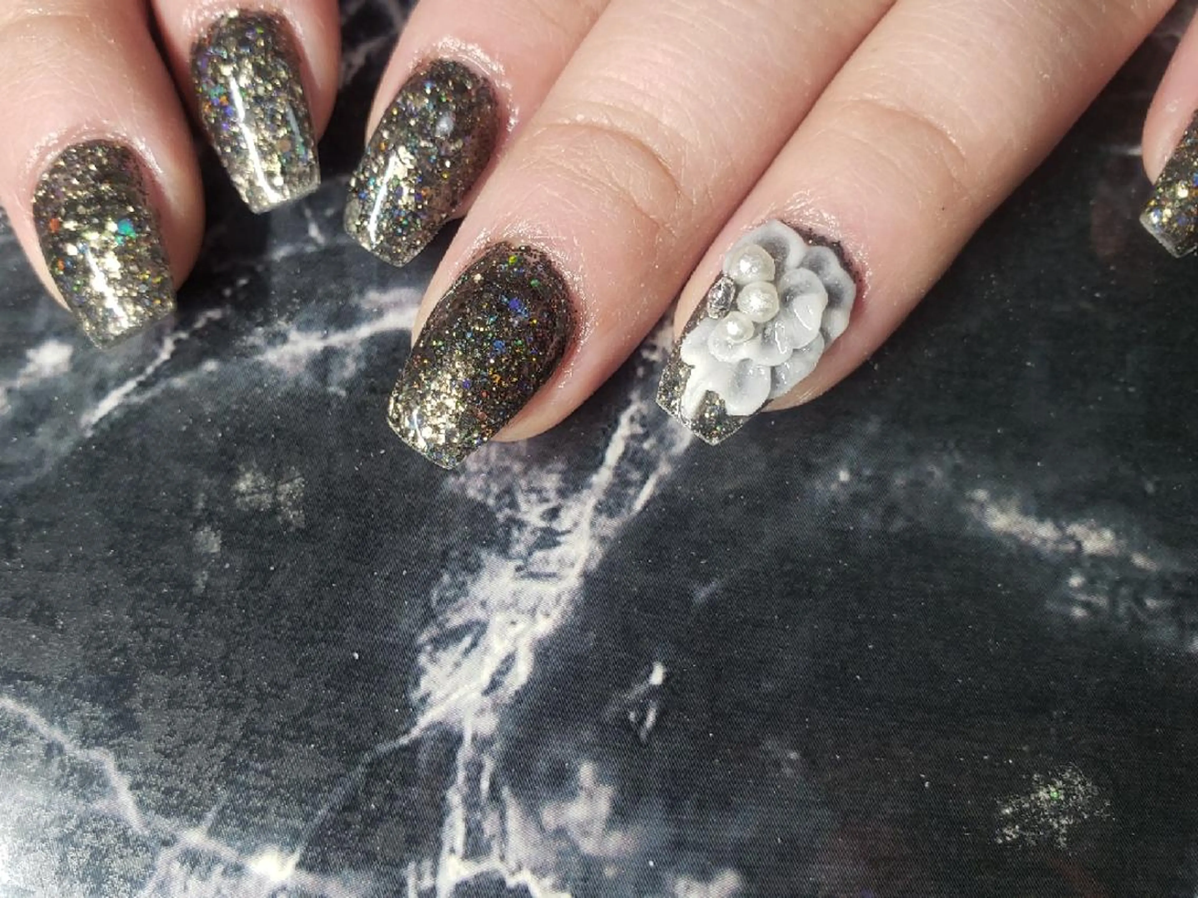 ショート ネイル ハンドネイル クロキ 。のネイルデザイン