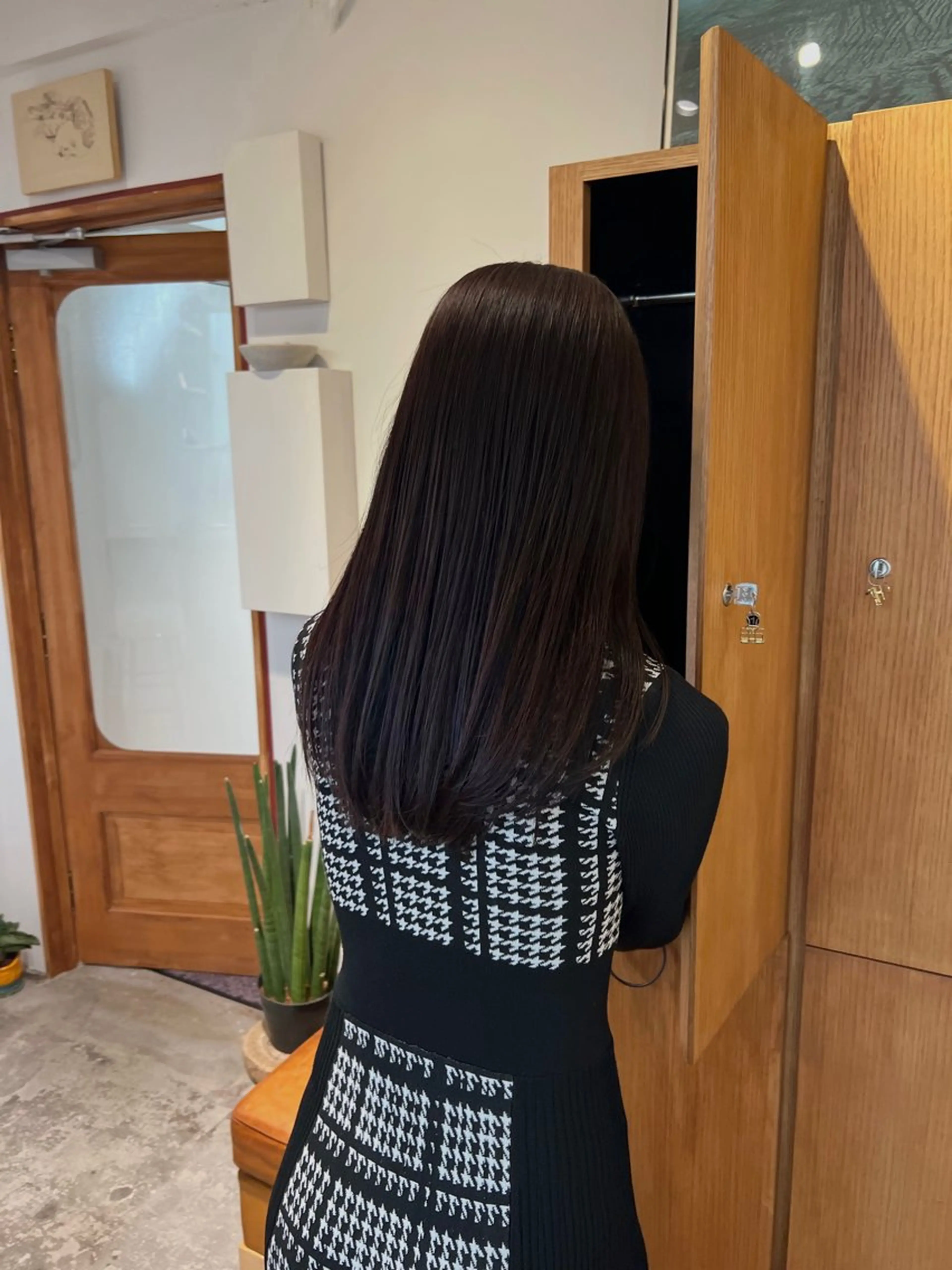 カラー aiko【艶カラー ・ミニモ年内で終了】のヘアスタイル