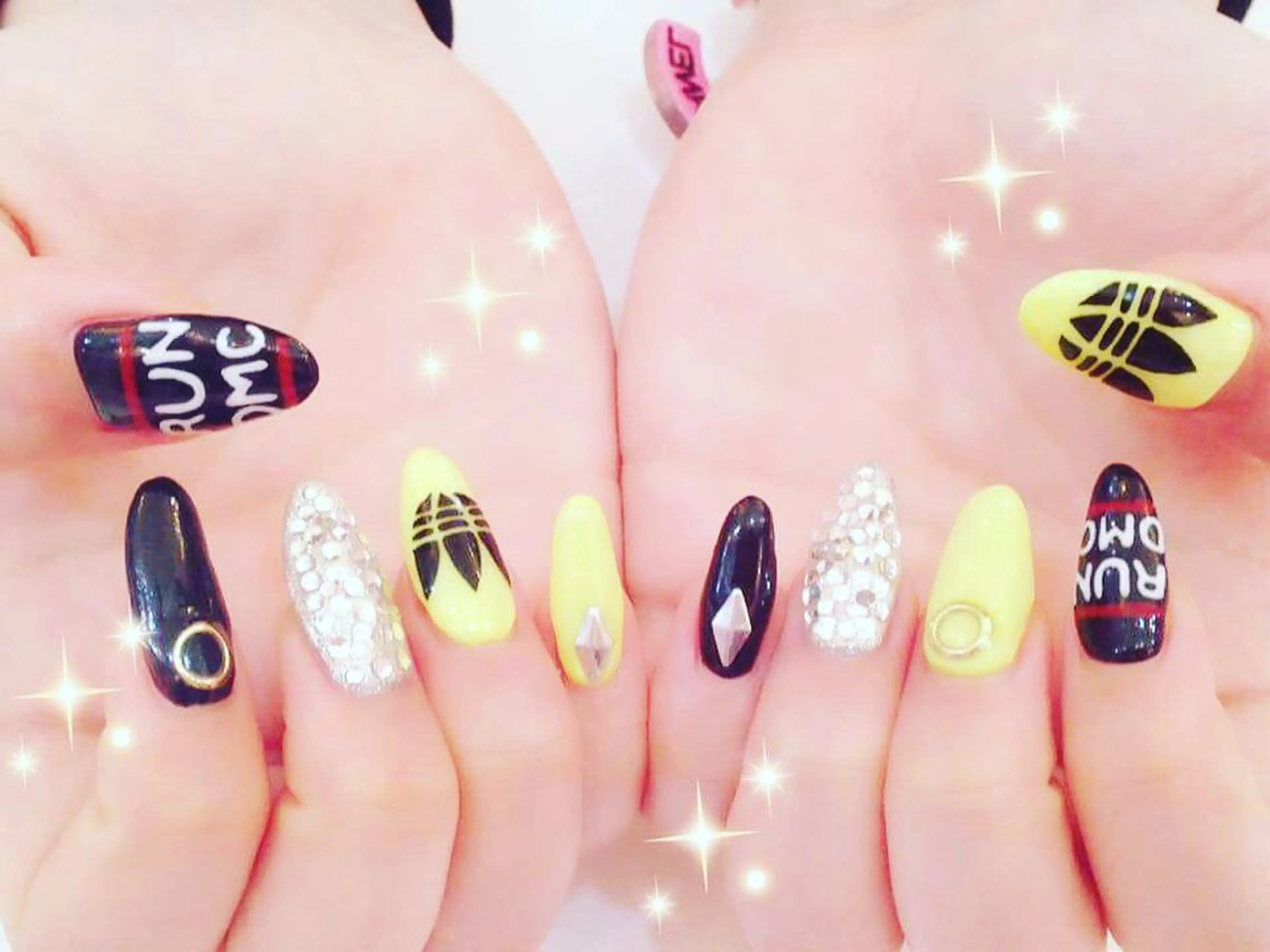 ロング カラー ヘアアレンジ メンズ キッズ ネイル マツエク・マツパ 付け放題 アートネイル フットネイル ジェルネイル 持ち込み NAILSGOGO shibuyaのネイルデザイン