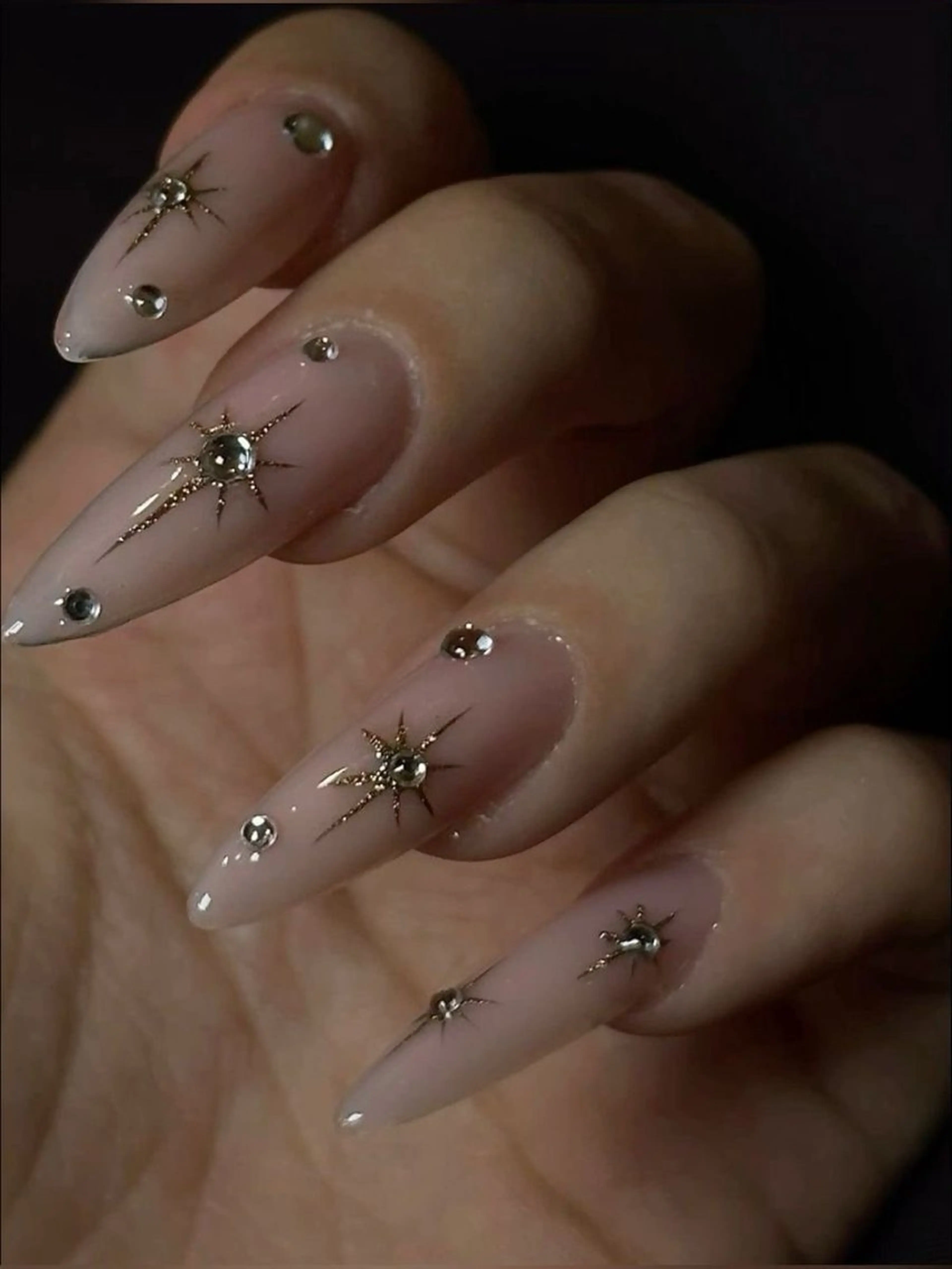 ネイル 長さ出し フレンチネイル グラデーション 卒業式 マグネットネイル MIHANA NAILのネイルデザイン