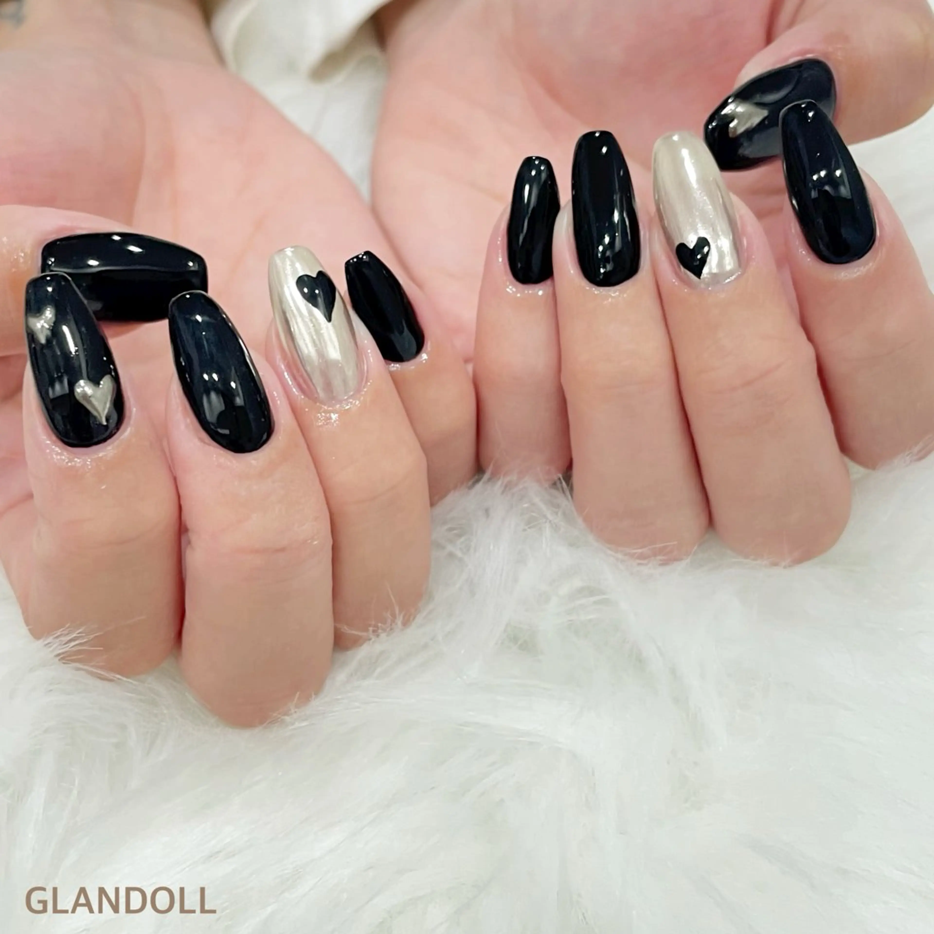 ネイル ハンドネイル GLANDOLL YURIのネイルデザイン