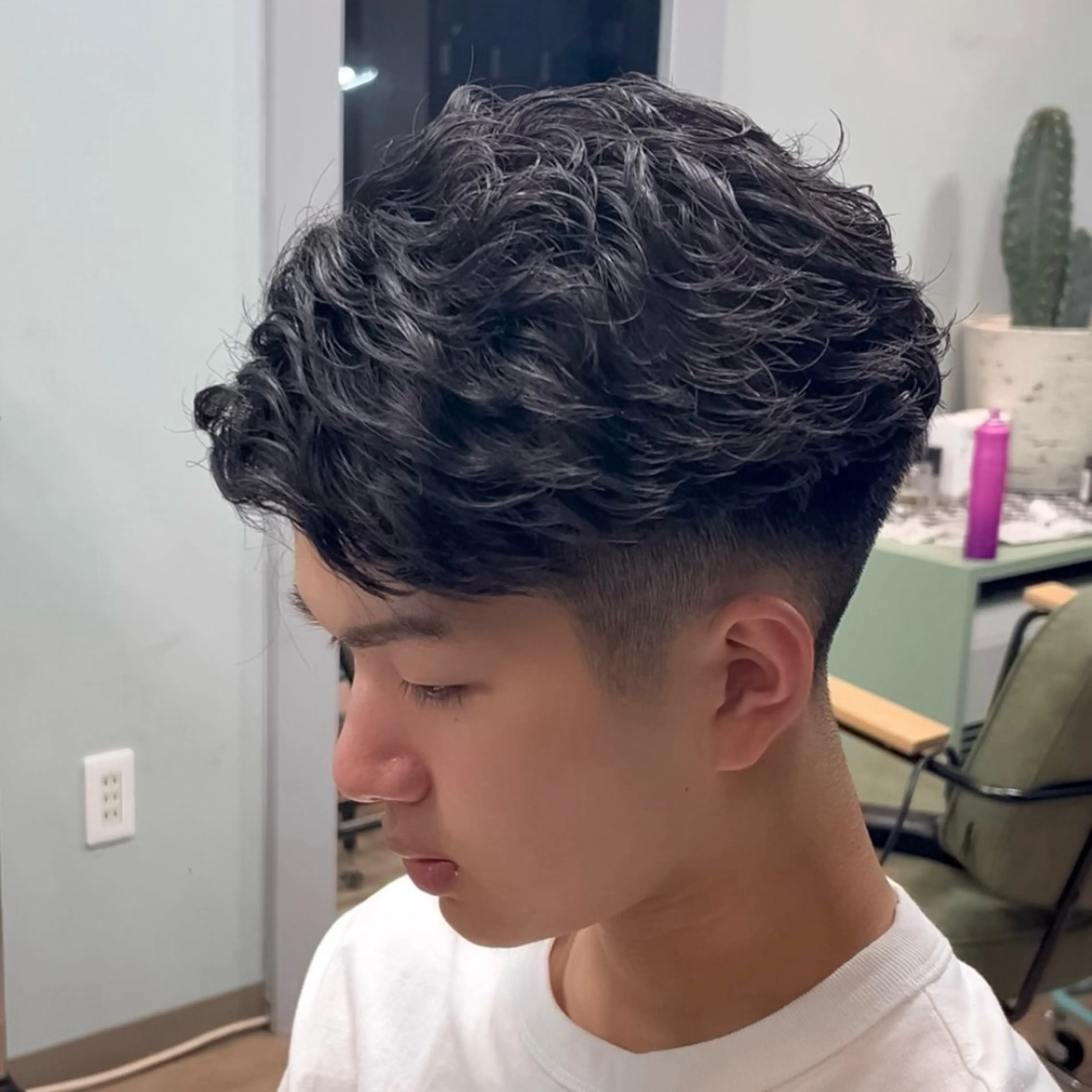 パーマ メンズ フェザーパーマ メンズパーマ カット パーマ yori所属・メンズパーマ/メンズ カット/たばたよしきのヘアスタイル