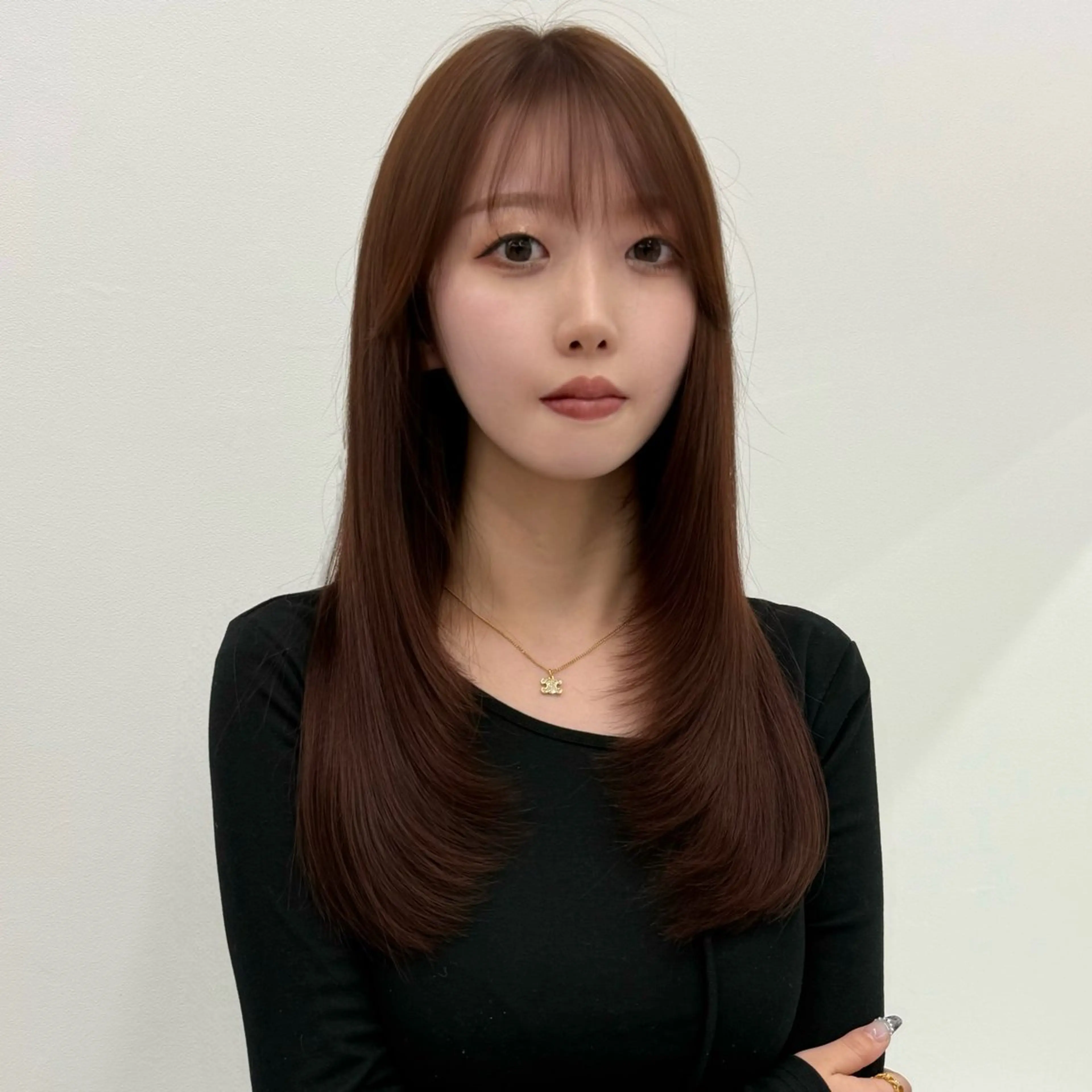 セミロング ケアカラー 髪質改善 レイヤーカット 縮毛矯正 トリートメント カット ヘアカラー 縮毛矯正 鍋田/ vivie/ 縮毛矯正／レイヤーのヘアスタイル