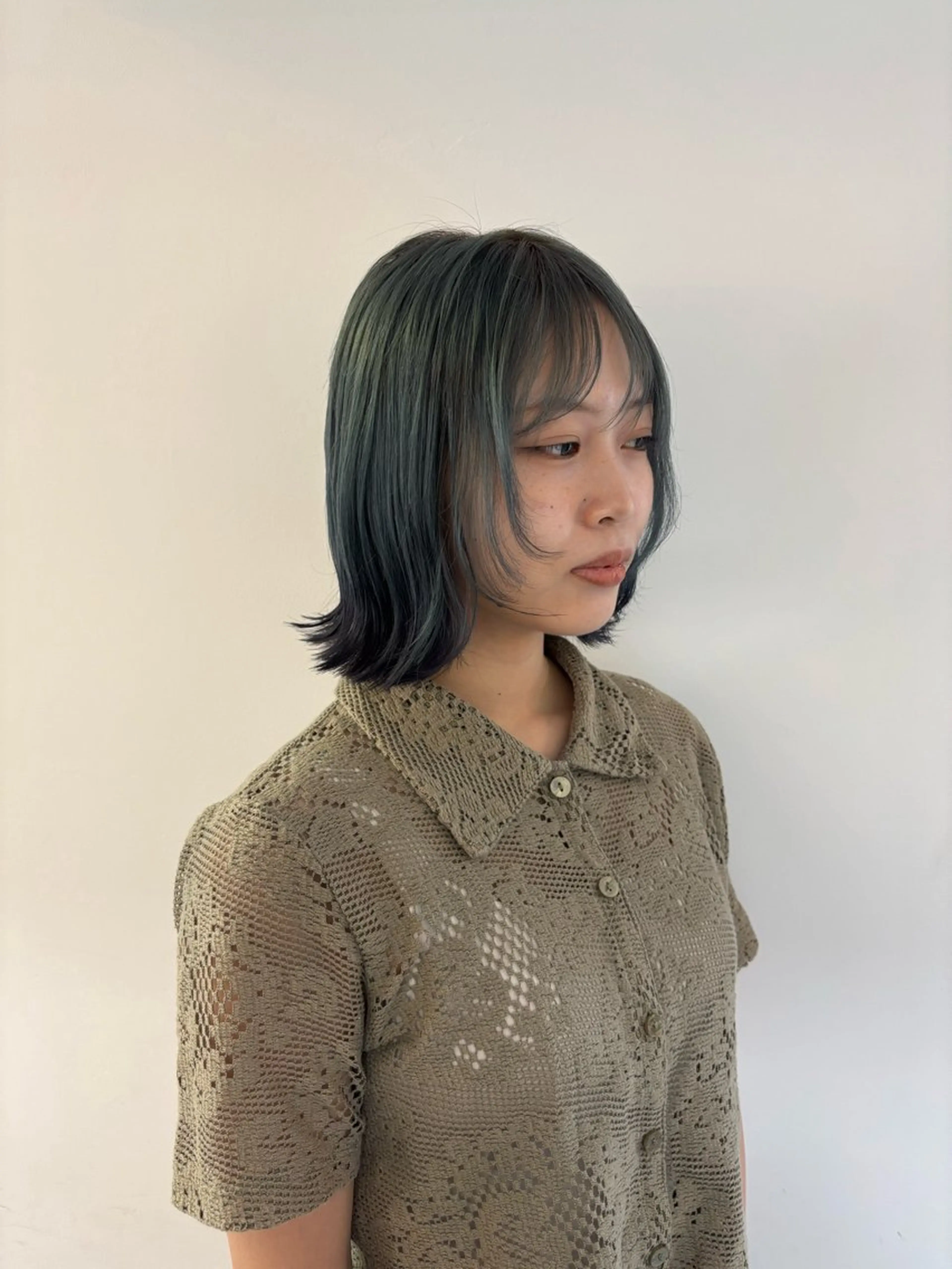 ショート カラー デザインカラー カット ヘアカラー 小嶋 咲輝のヘアスタイル