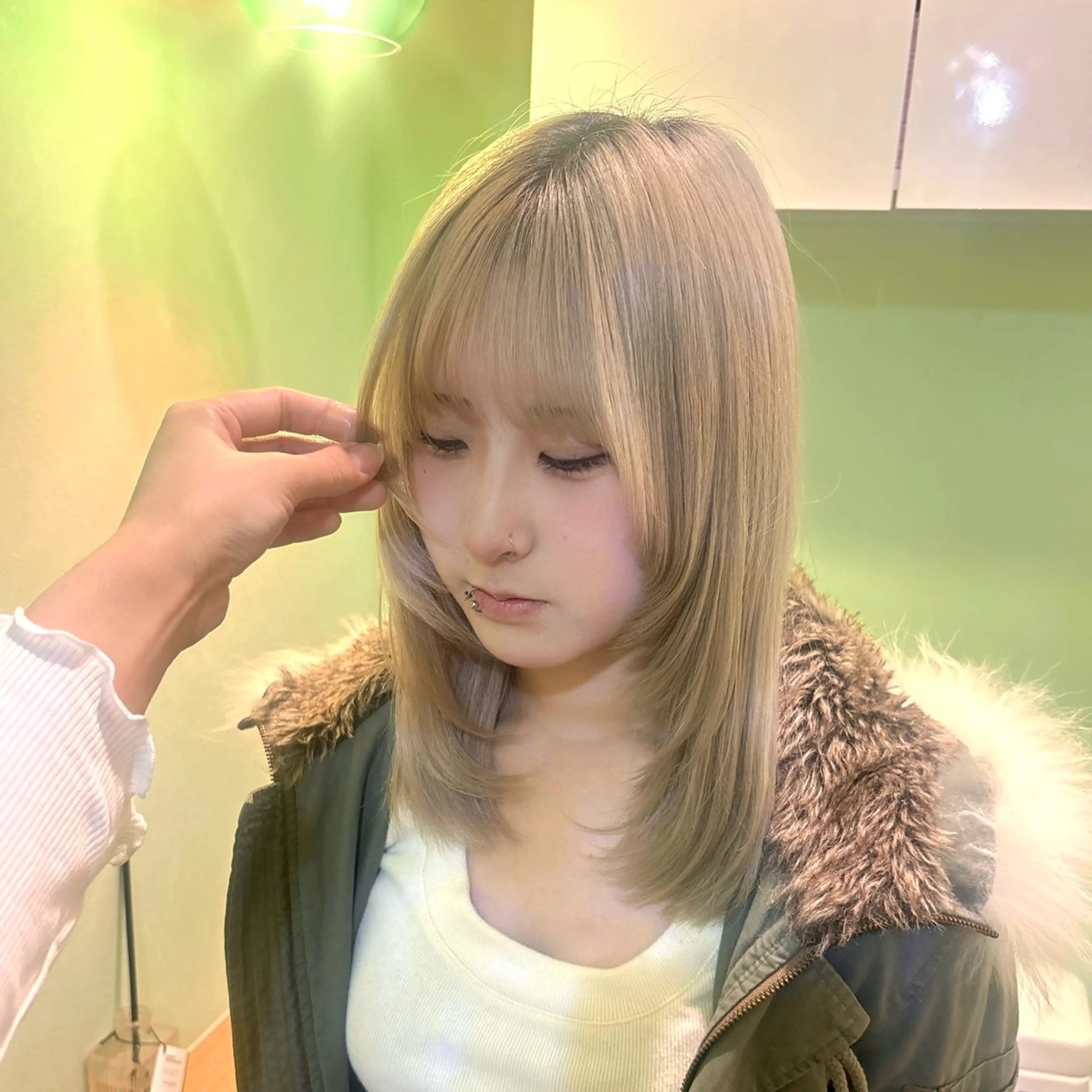 ミディアム カット 🍒垢抜けカラー エクステヘアメあずみのヘアスタイル