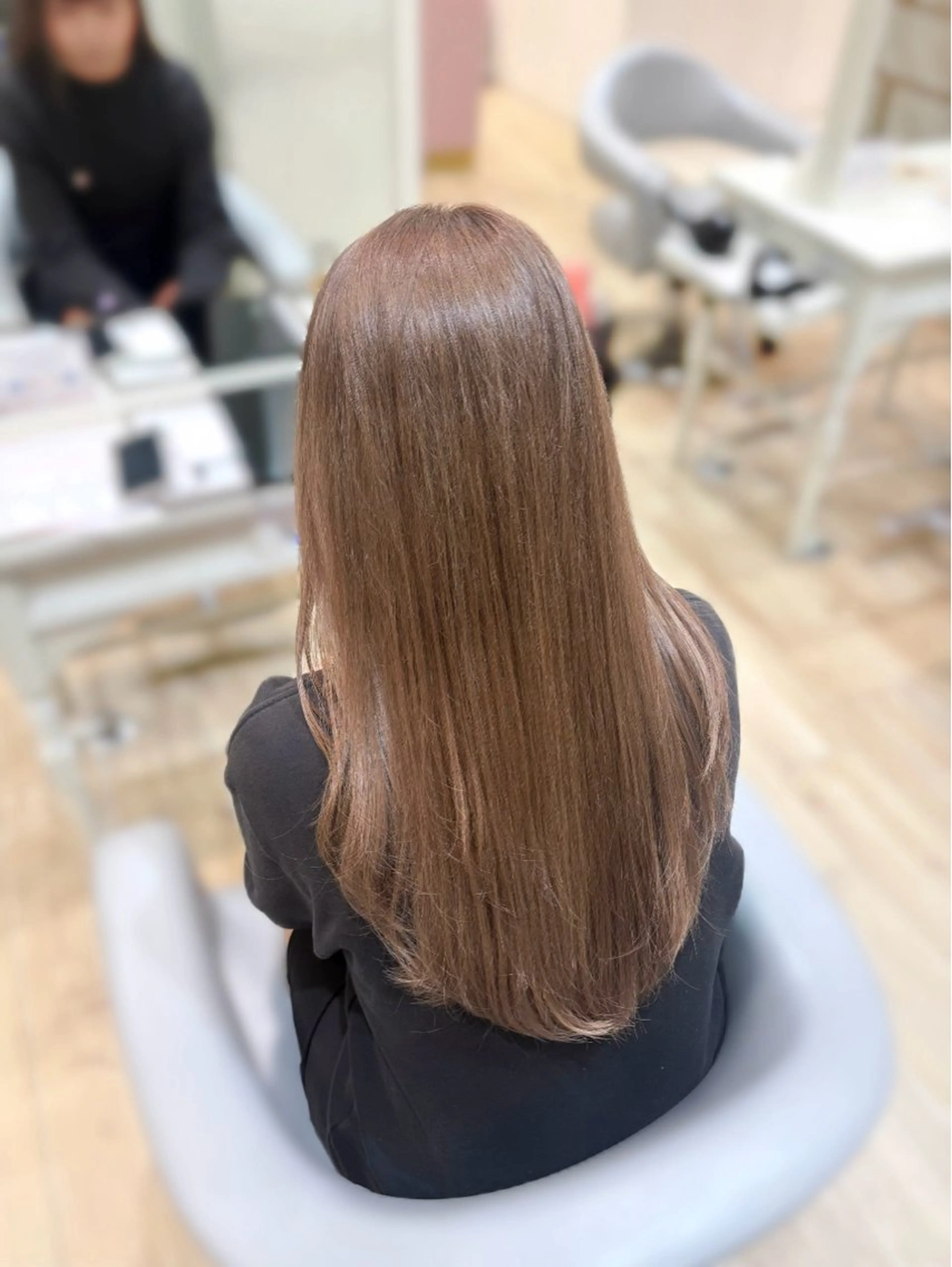 ロング カラー ロングレイヤー ベージュカラー ブリーチ ブラウンカラー ブラウンベージュ カット ヘアカラー トリートメント ✧HINA✧ 韓国風/レイヤーのヘアスタイル