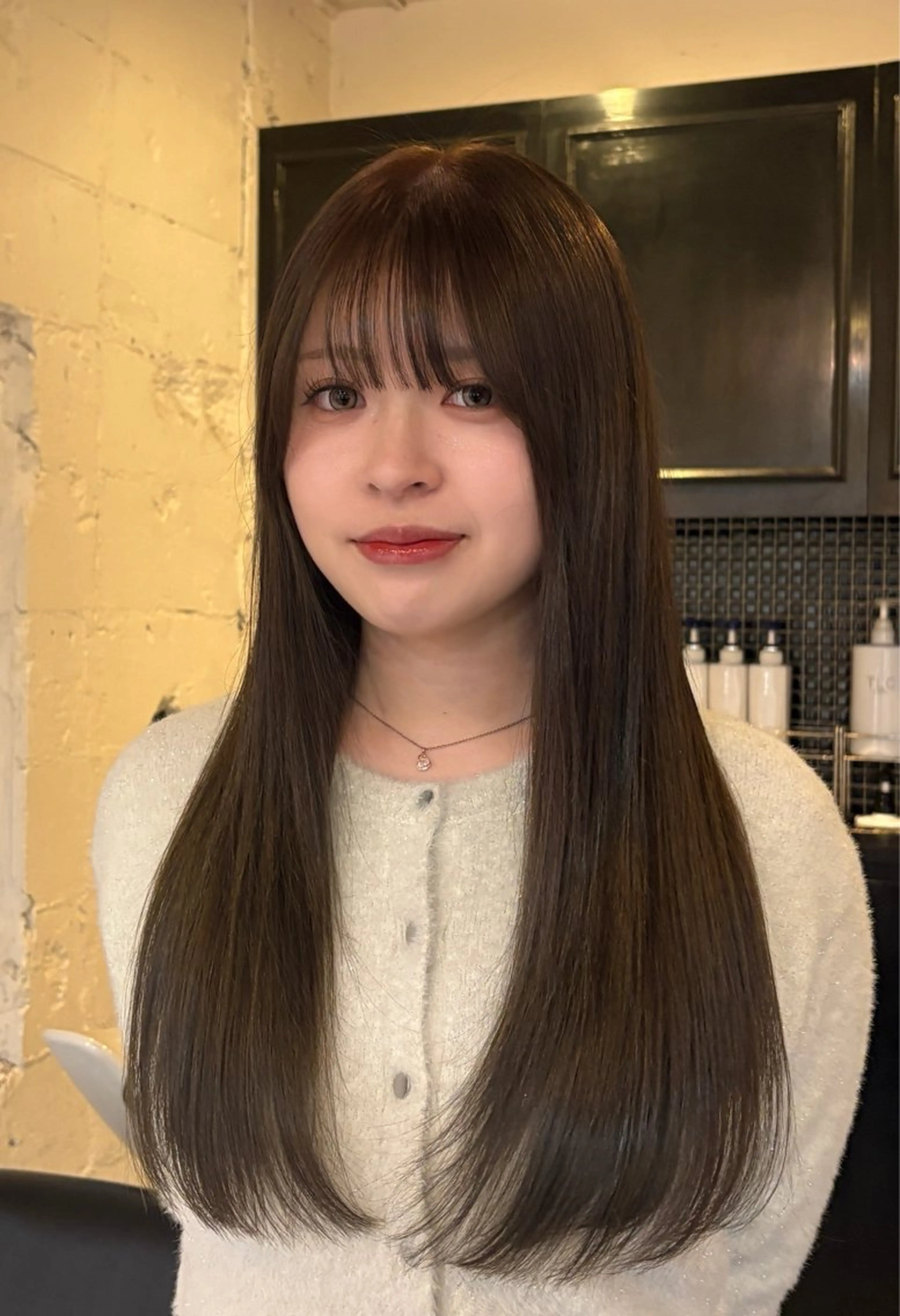 ロング カット ヘアカラー トリートメント レディースカット🎀 NANAHAのヘアスタイル