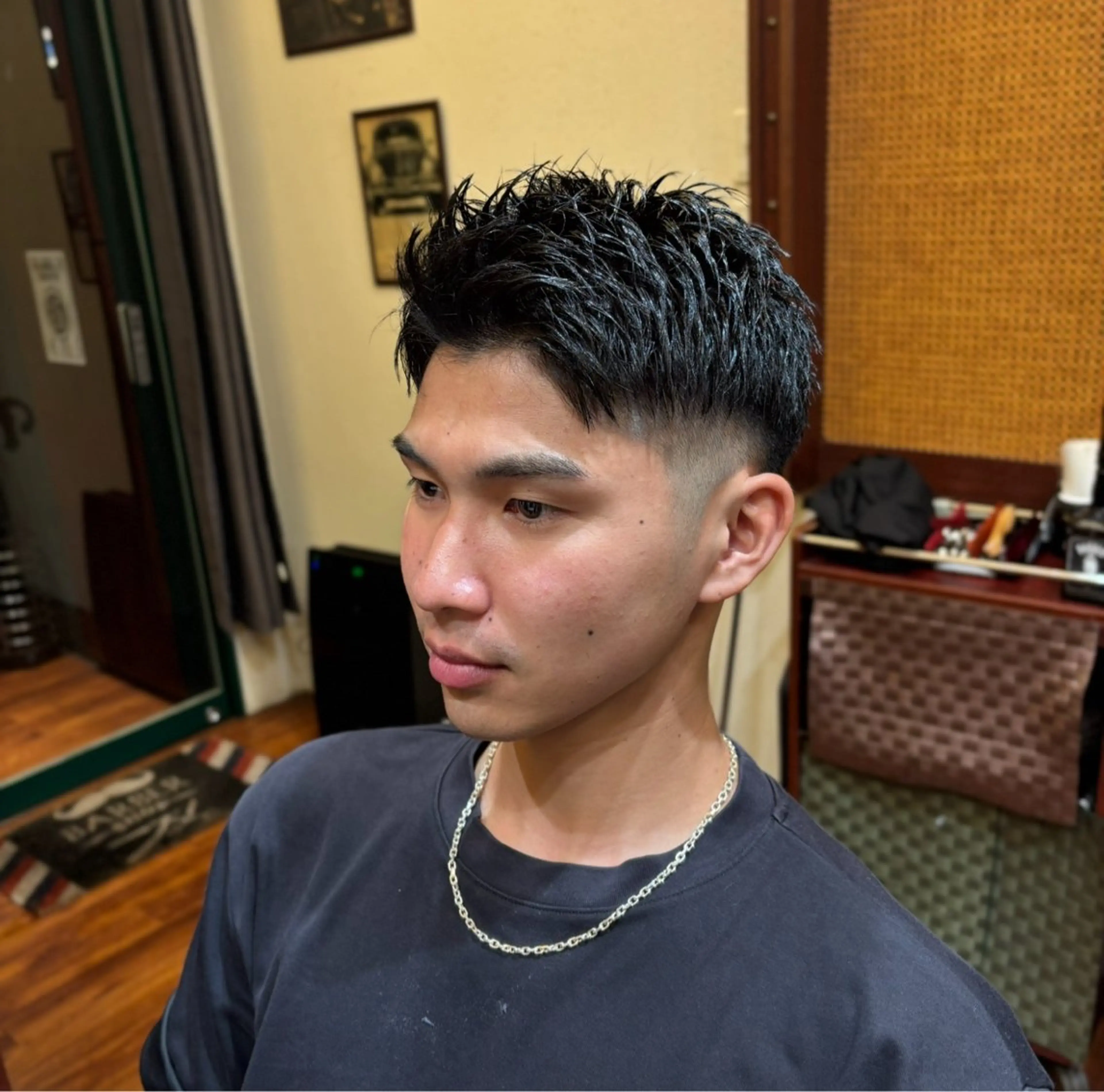 ショート BroTokyo Barbershop 銀座店所属・大河 たいがのヘアスタイル
