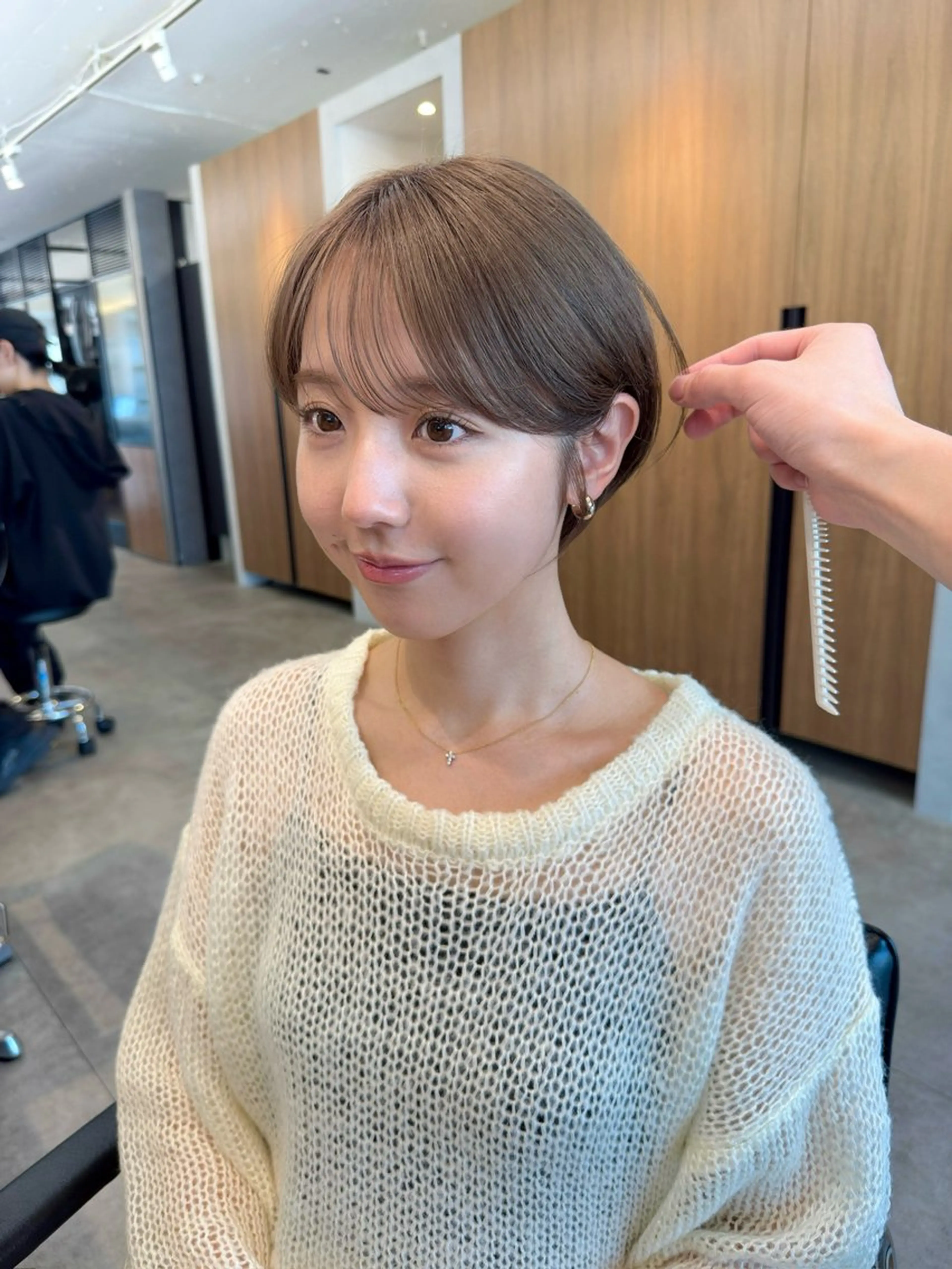 ショート Abbey ４のヘアスタイル