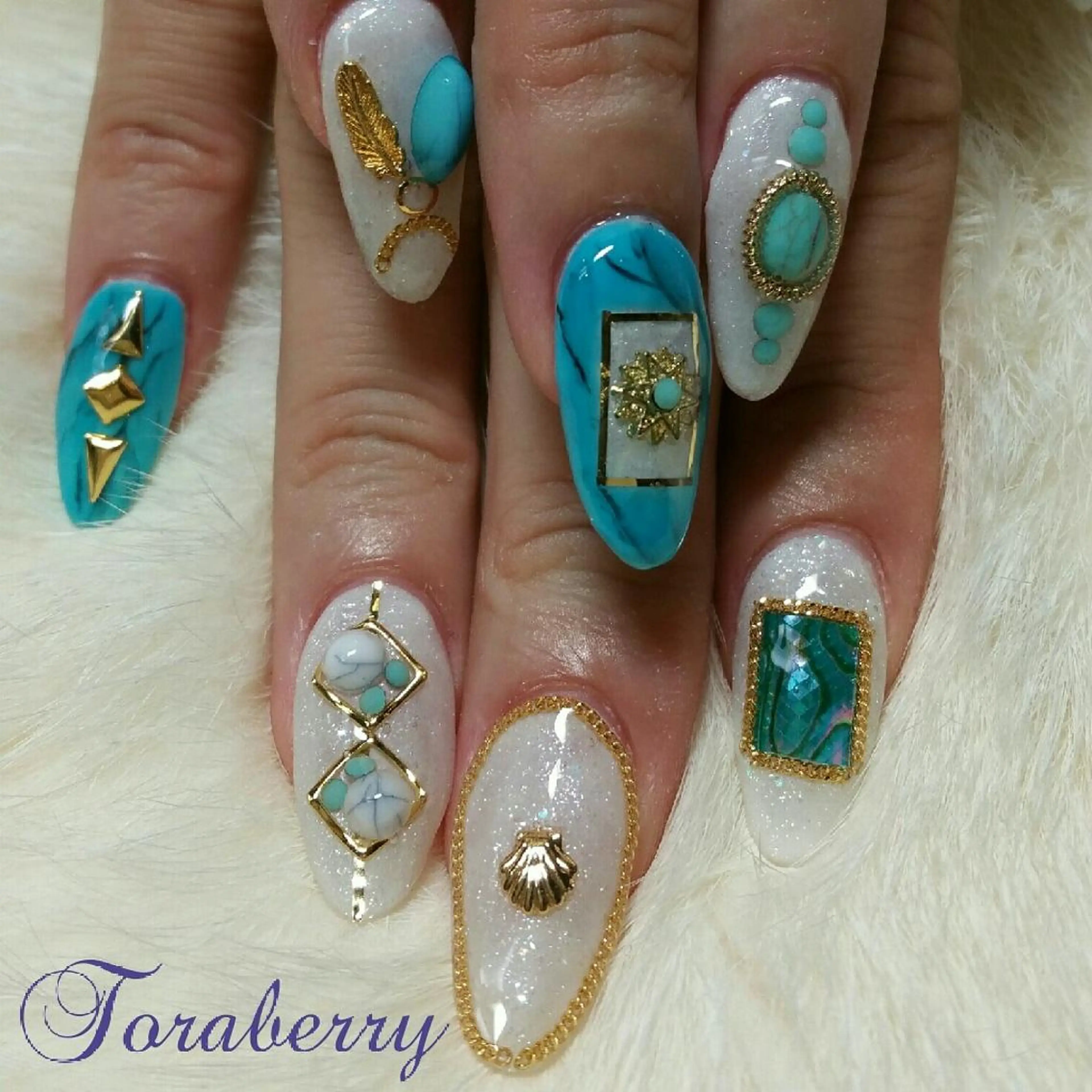 ネイル ハンドネイル ネイリスト なつみのネイルデザイン