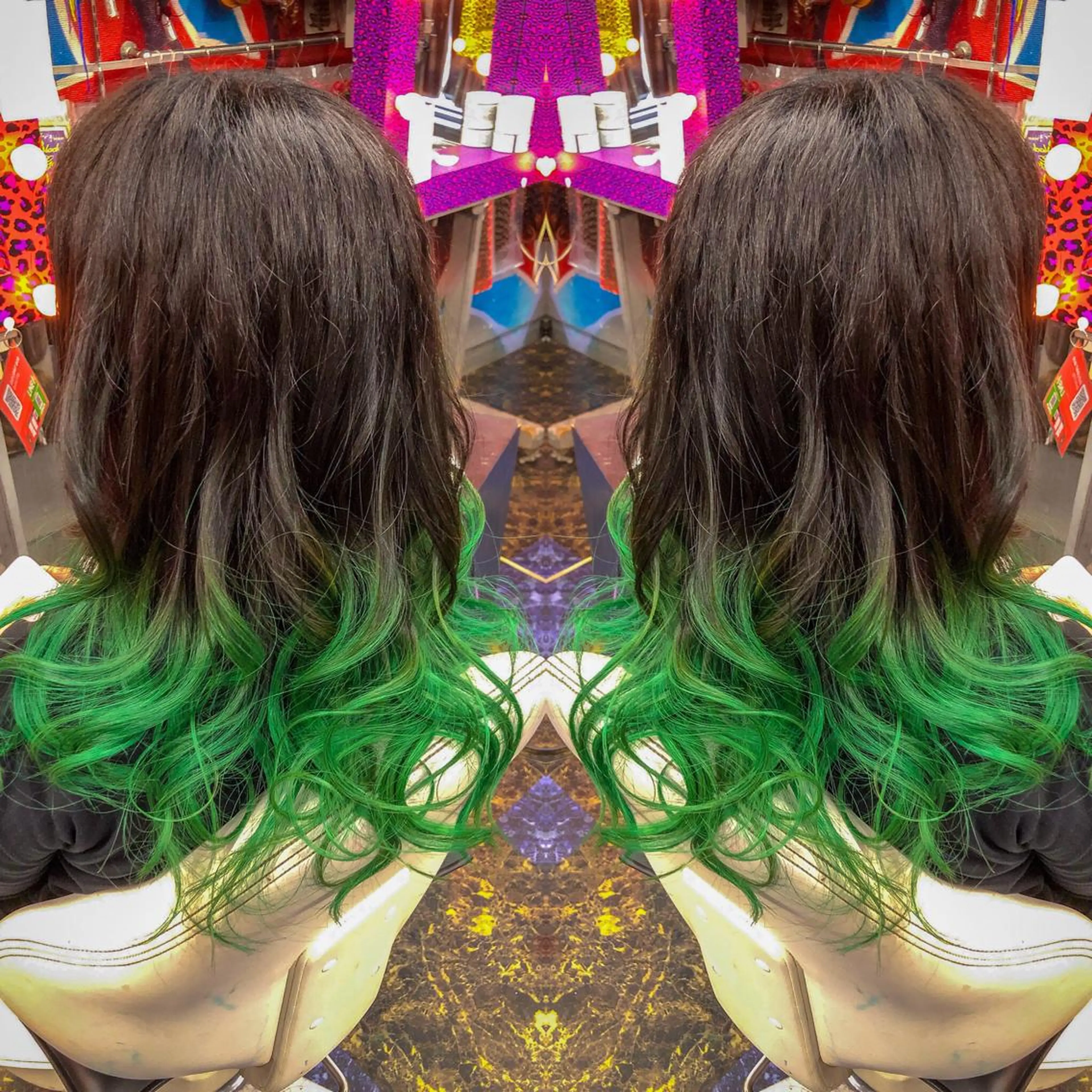 ミディアム カラー ブリーチ グラデーションカラー ヘアカラー 今泉 周のヘアスタイル