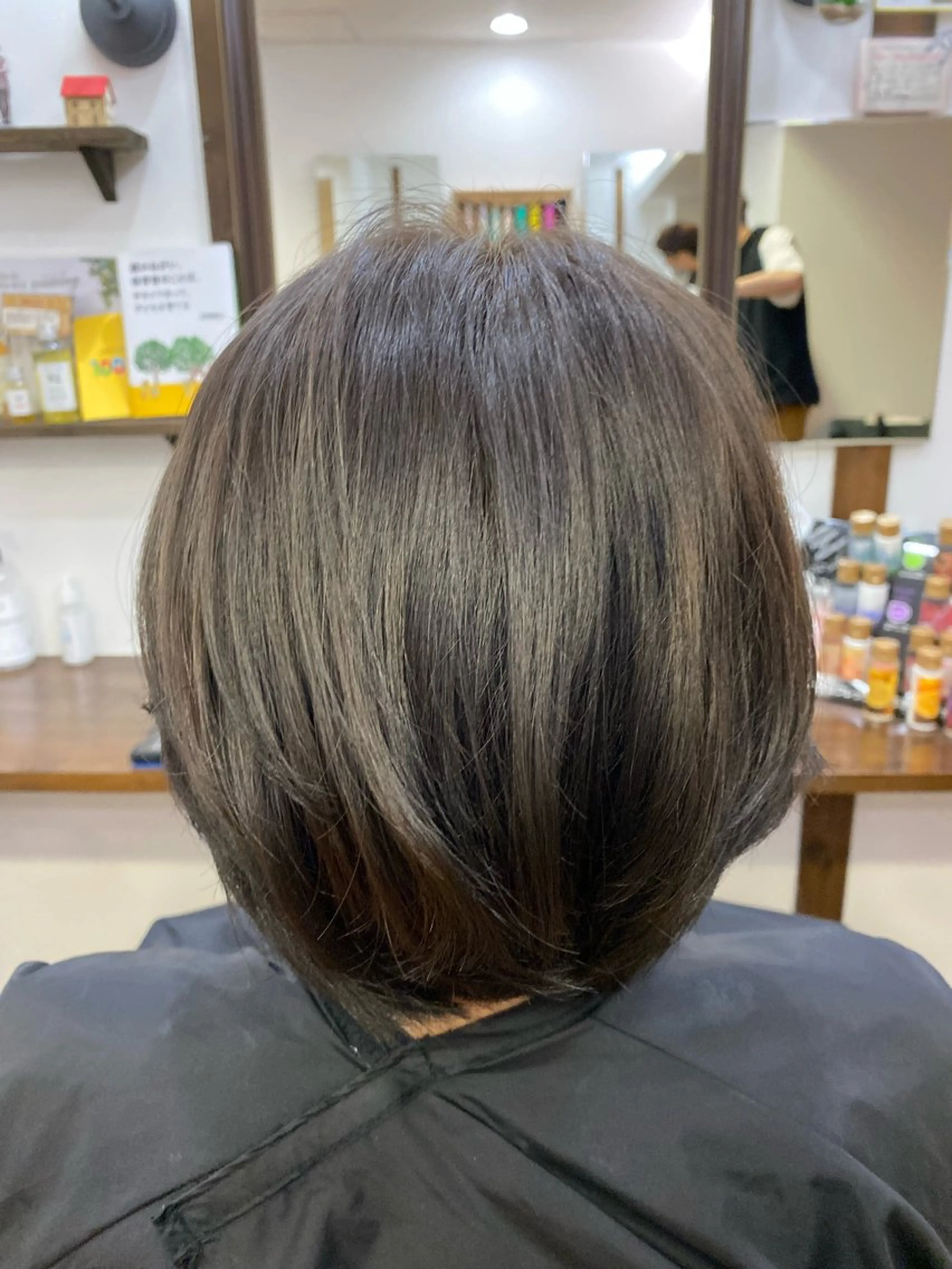カラー flower所属・奥井 姫華のヘアスタイル