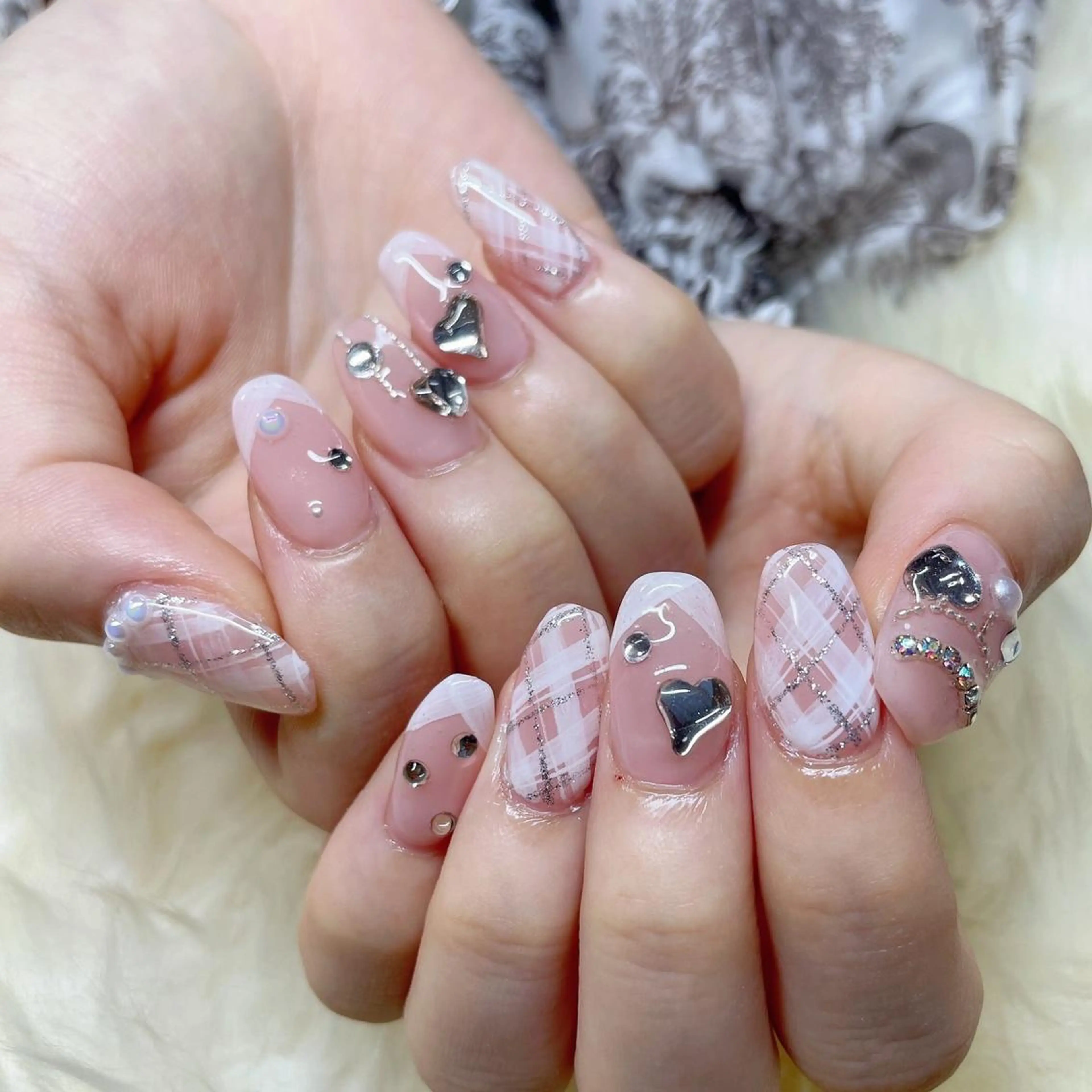 セミロング ハンドネイル ハンドケア 💜MIYA nail川崎店のネイルデザイン
